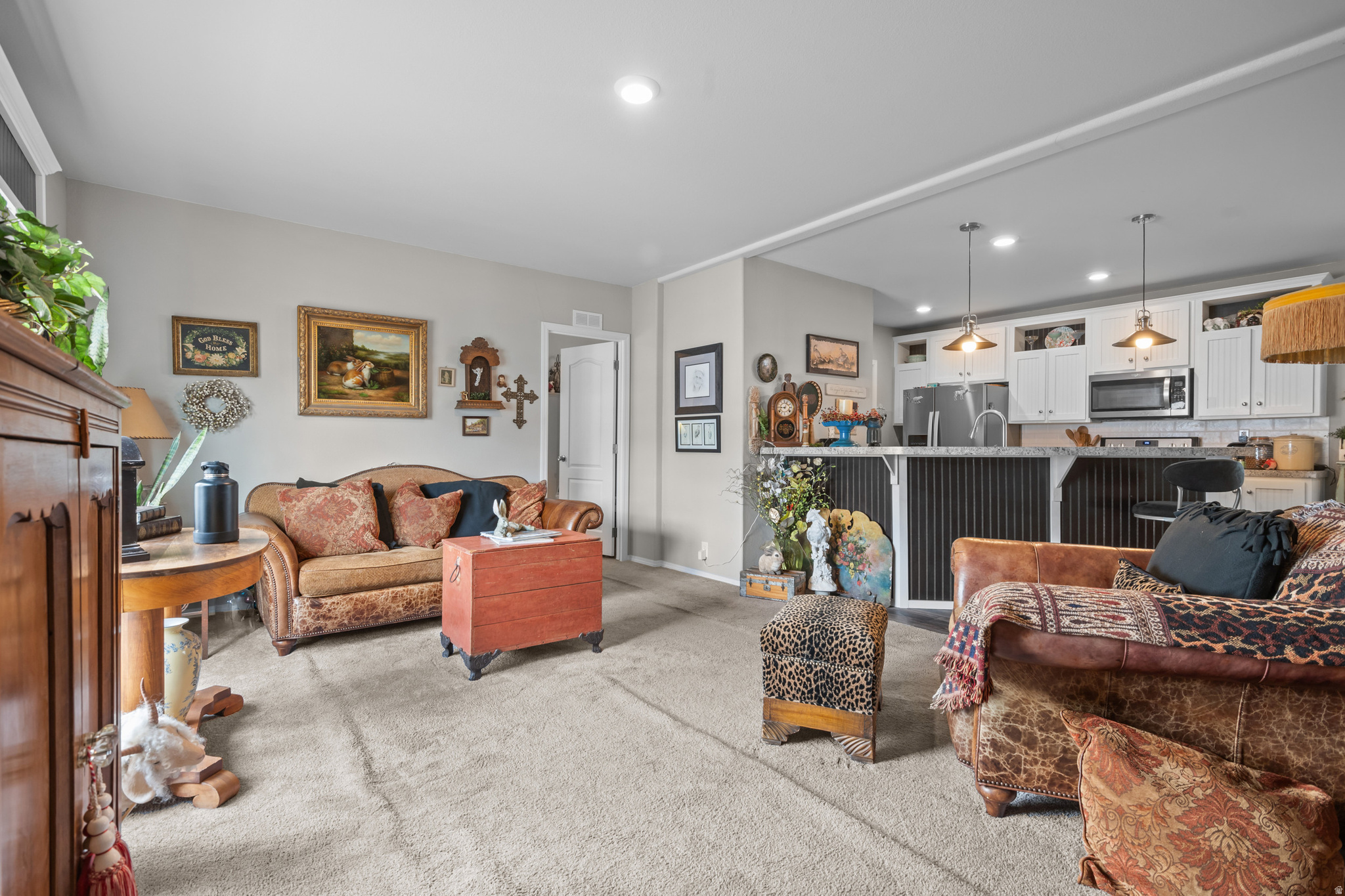 APPLEWOOD - Residential