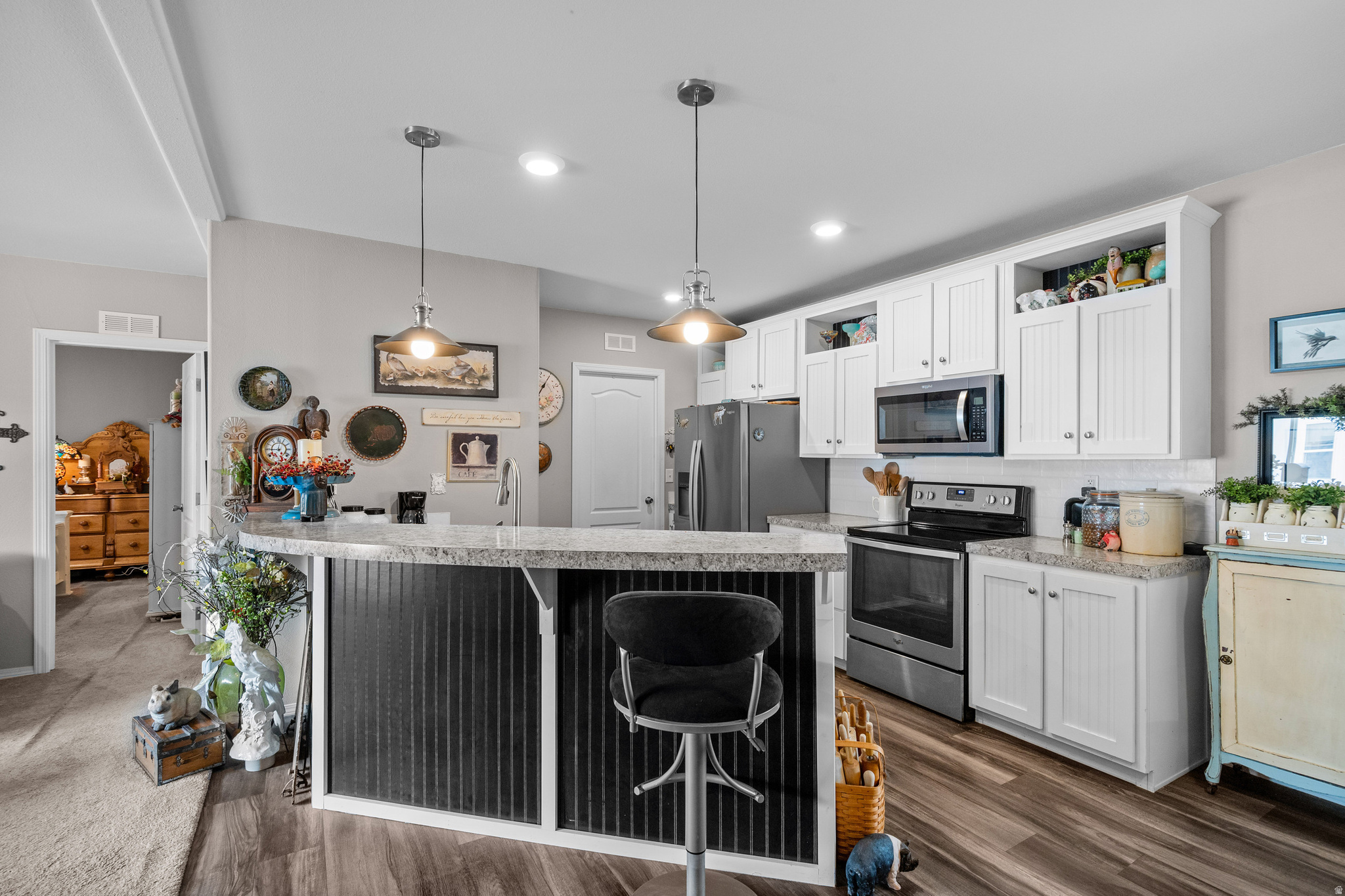 APPLEWOOD - Residential
