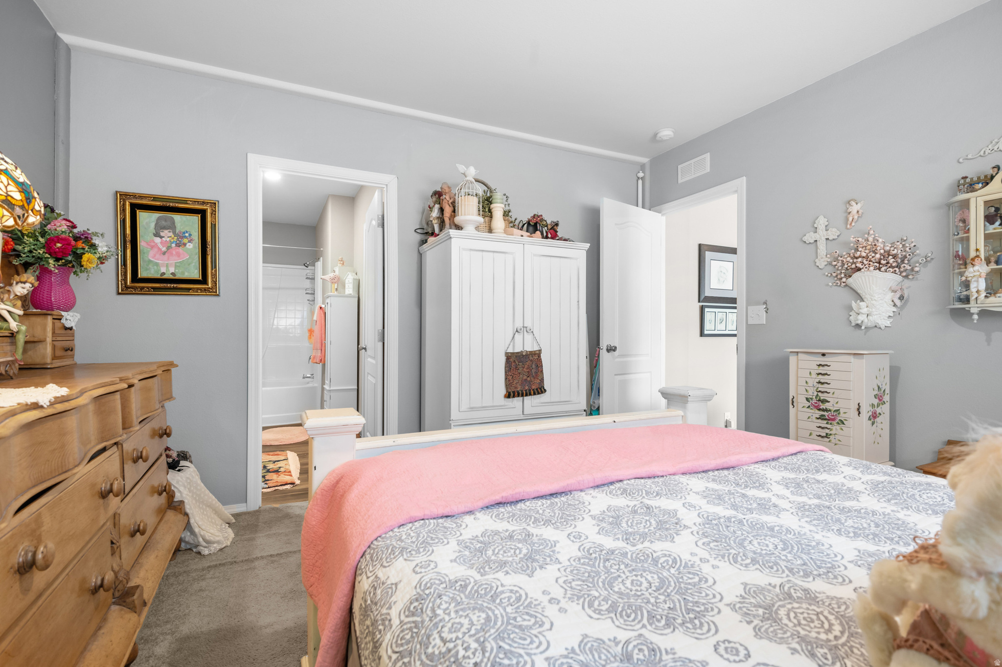 APPLEWOOD - Residential