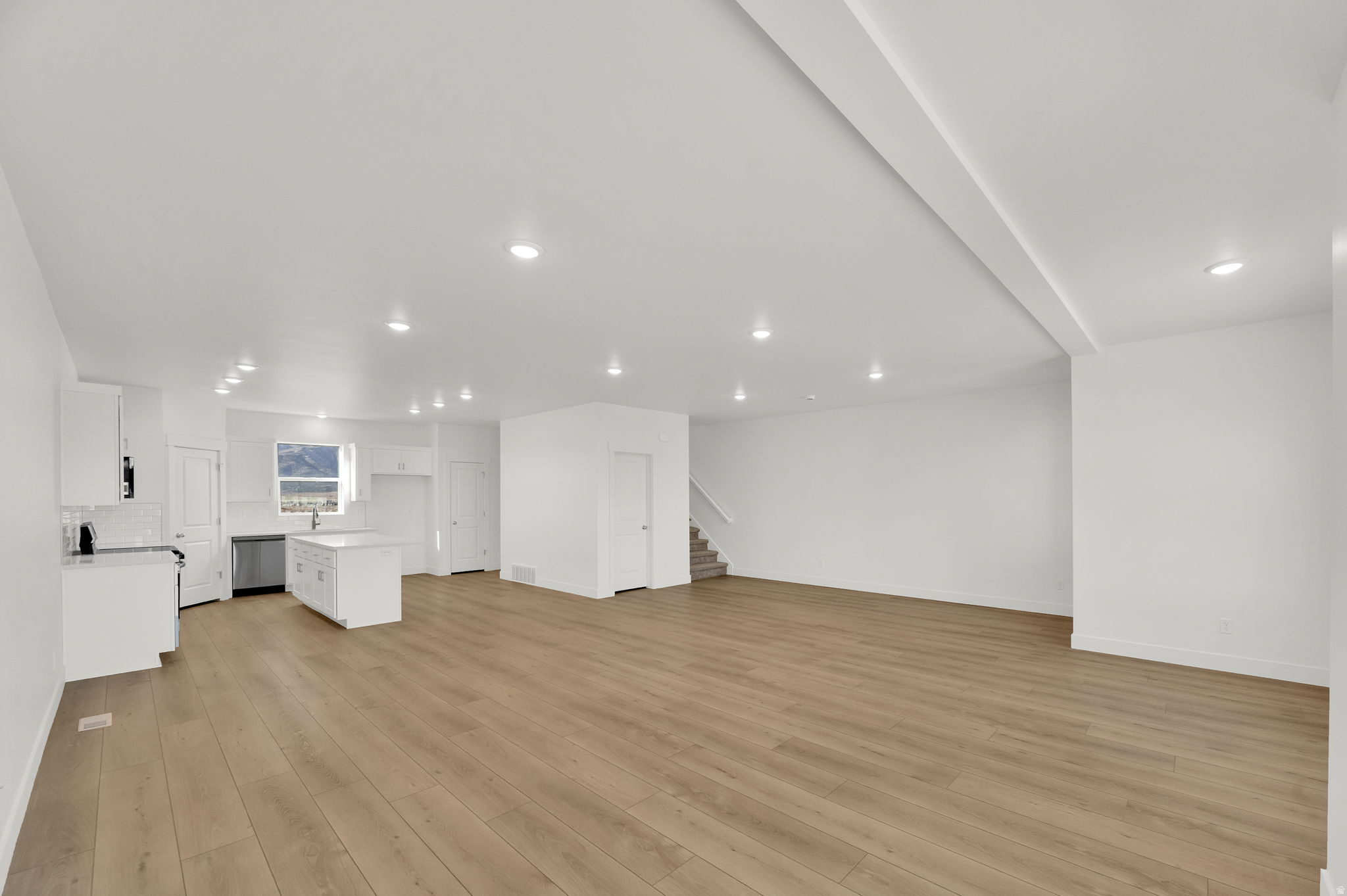 BRYLEE TOWNS - Residential