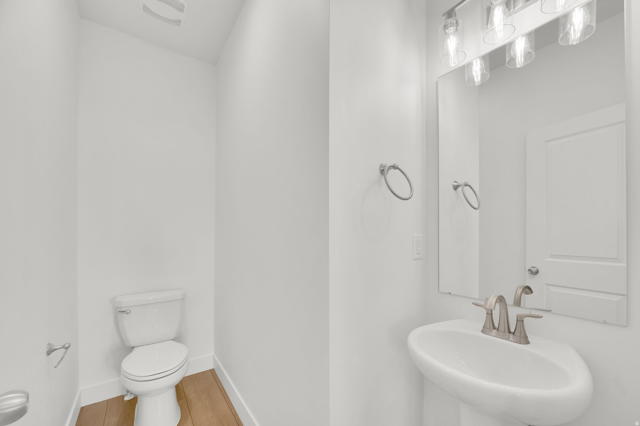 BRYLEE TOWNS - Residential