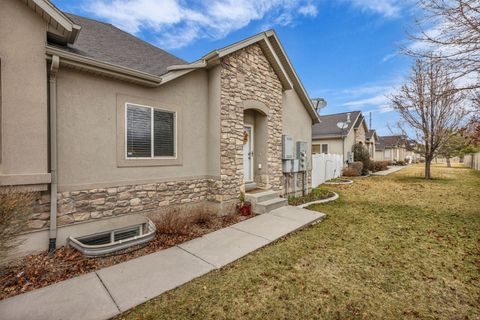 Tiny photo for 10819 S WYNVIEW LN W, South Jordan, UT 84095 (MLS # 2144649)