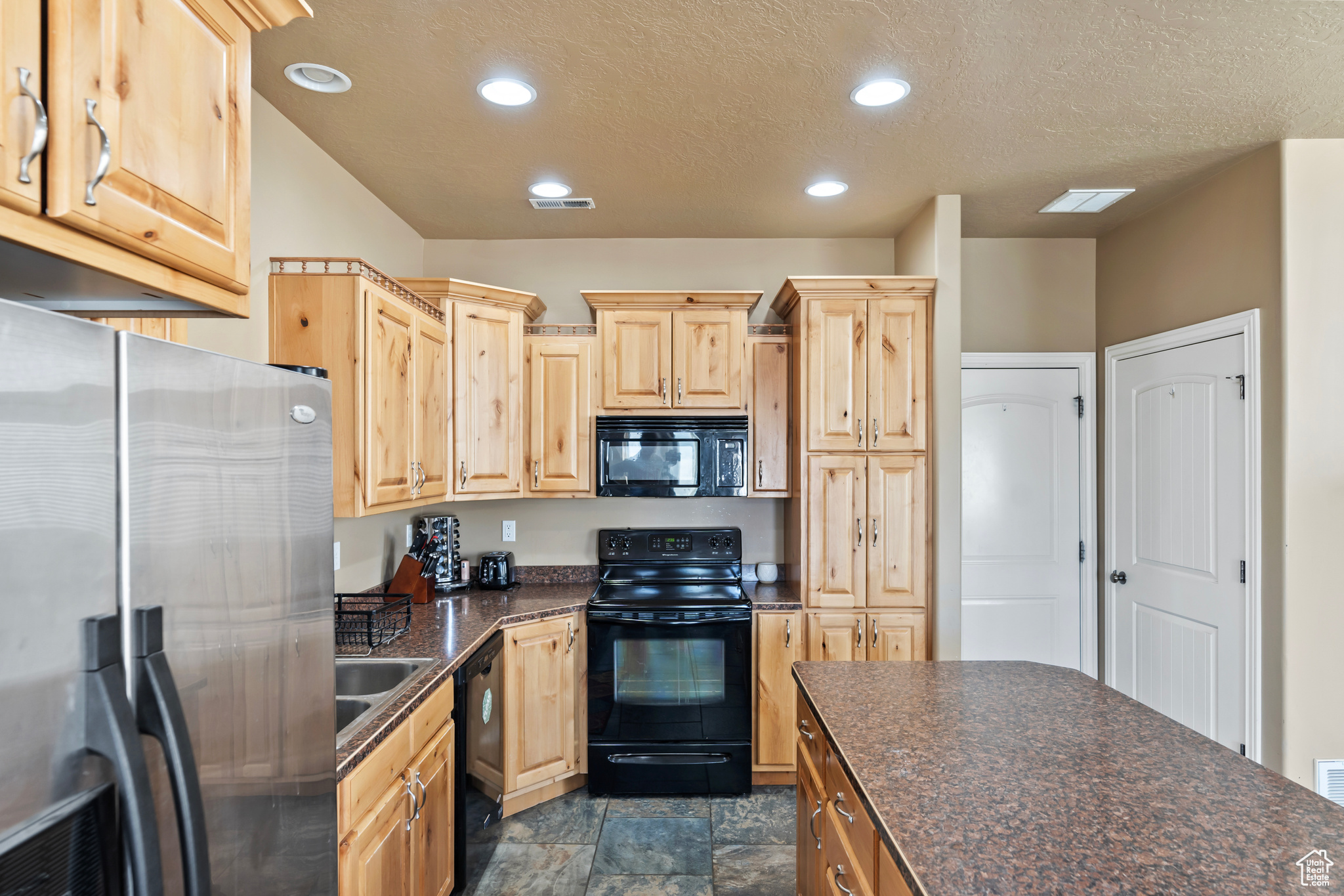 490 N 2450 #4, Tremonton, Utah image 3