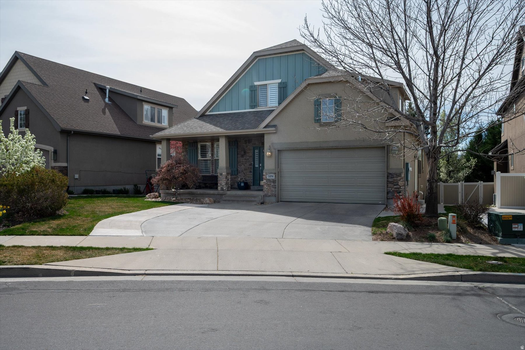 HEARTH STONE - Residential