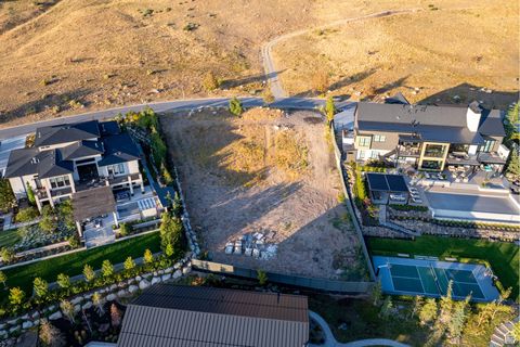 Tiny photo for 7088 S CITY VIEW DR #37, Cottonwood Heights, UT 84121 (MLS # 2112626)