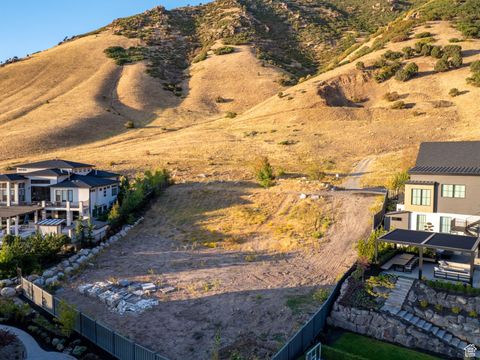 Tiny photo for 7088 S CITY VIEW DR #37, Cottonwood Heights, UT 84121 (MLS # 2112626)