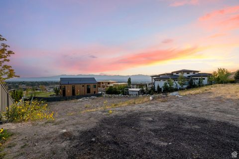 Tiny photo for 7088 S CITY VIEW DR #37, Cottonwood Heights, UT 84121 (MLS # 2112626)