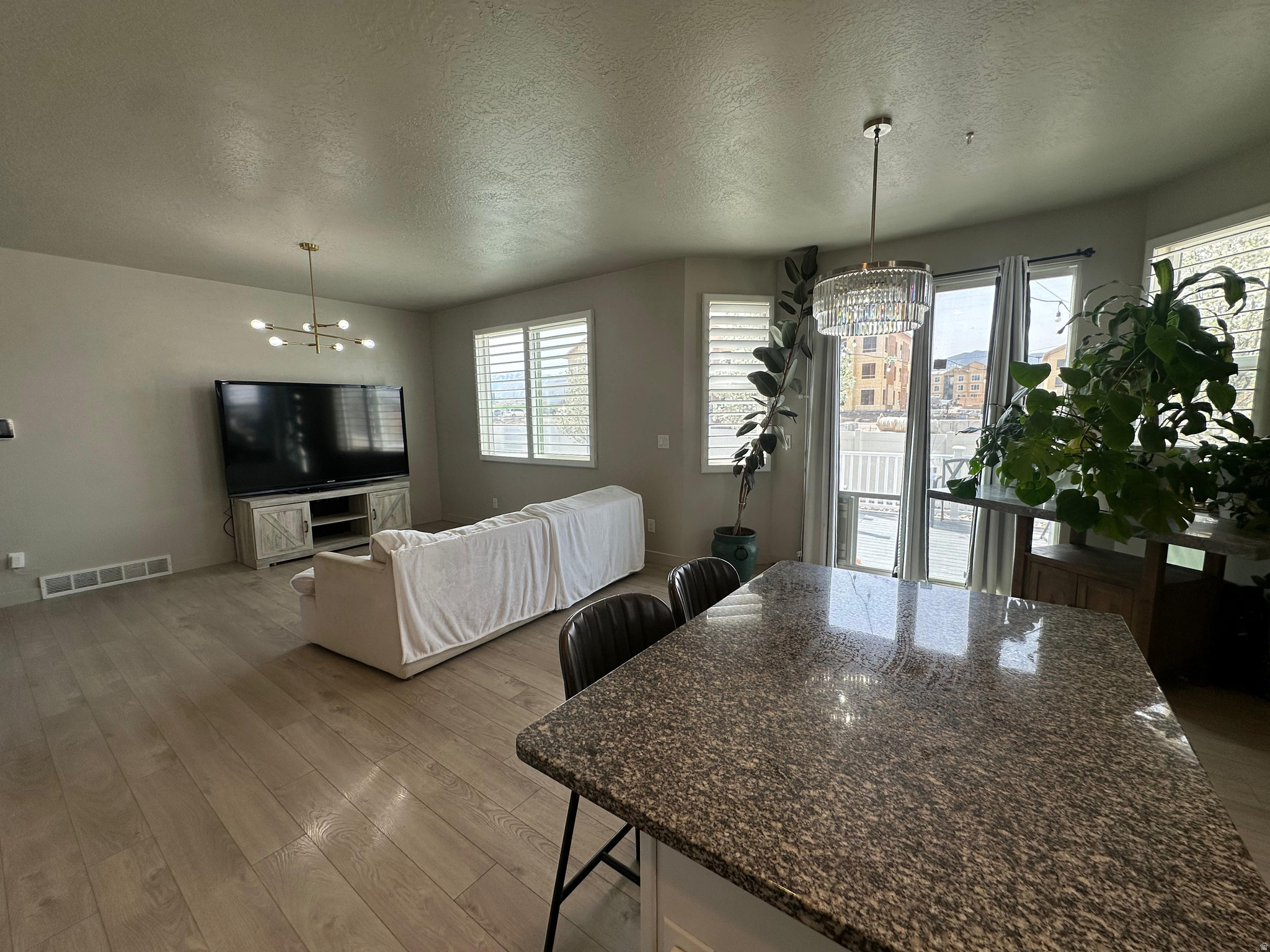 ECHO RIDGE - Residential