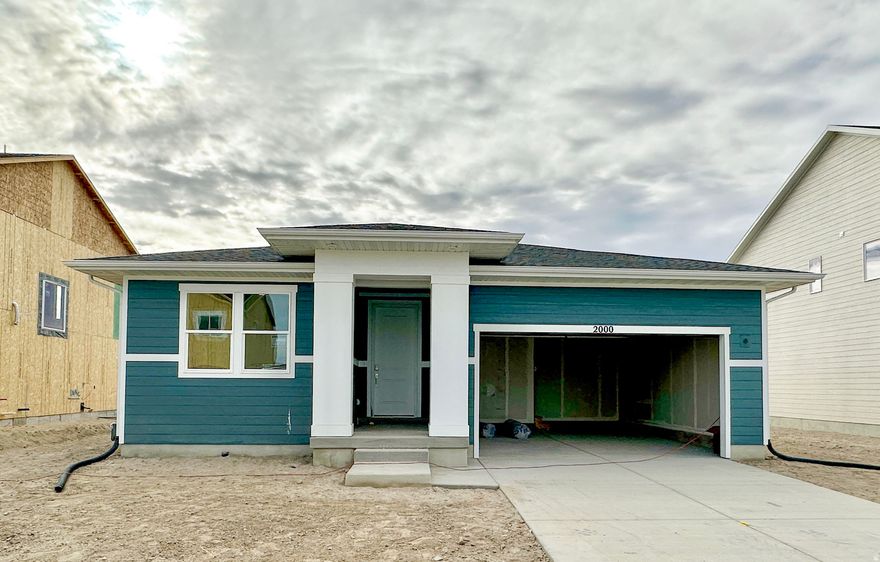Parkway Fields - 4157 - Arcadia. ESTIMATED COMPLETION IN DECEMBER.  Offering rates as low as 3.99% Conv 7/6 ARM w/ 2.99% 1/0 Buydown (5.771% APR)  when financing through Lennar Mortgage. This beautiful rambler home offers 3 bedrooms, 2 bathrooms, a 2-car garage, and a full unfinished basement. The main floor offers a large family room, dining area, and a kitchen that boasts white craftsman-style cabinets and white quartz countertops with grey veining. Square footage figures are provided as a courtesy estimate only and were obtained from builder. Buyer is advised to obtain an independent measurement. Rendering is for illustrative purposes only.