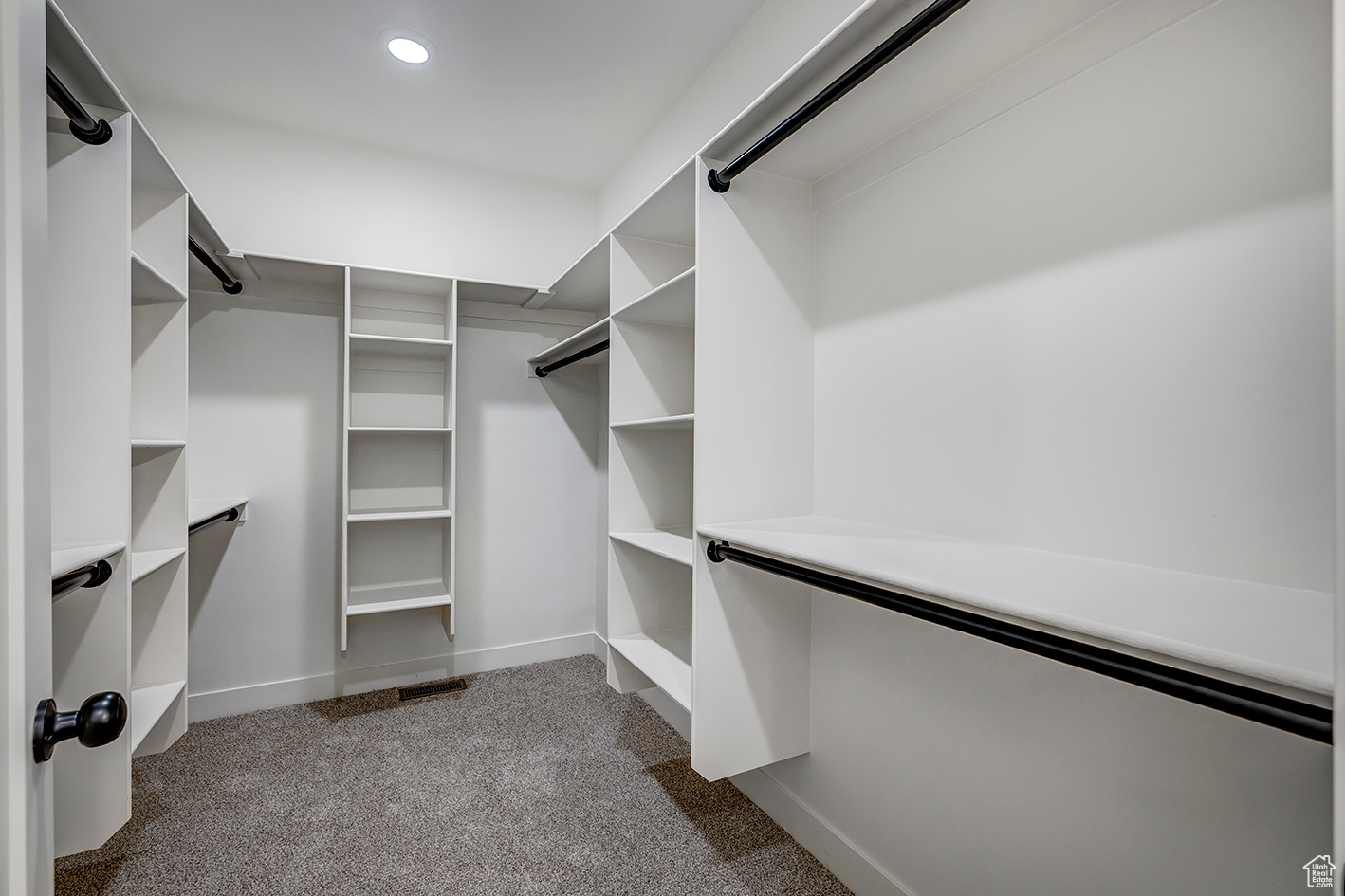 BLACKHAWK - Residential