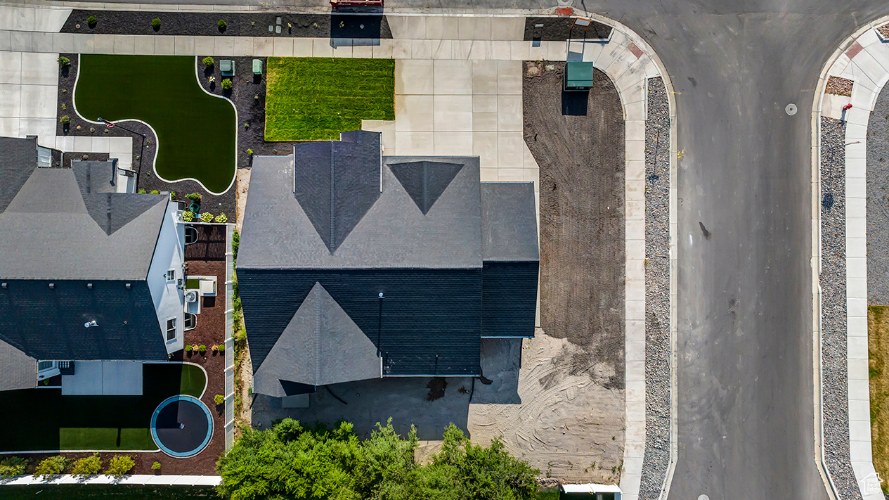 BLACKHAWK - Residential