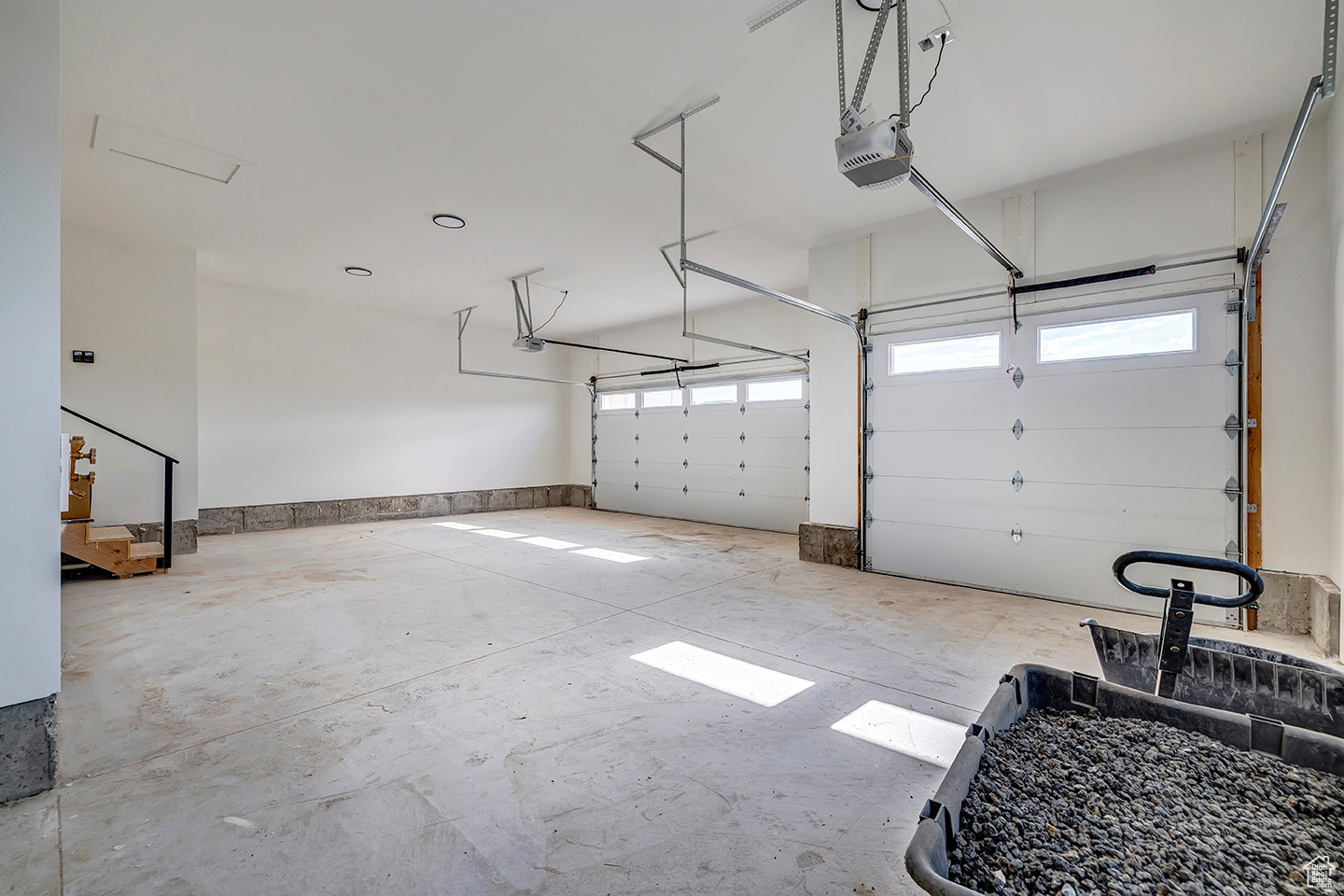 BLACKHAWK - Residential