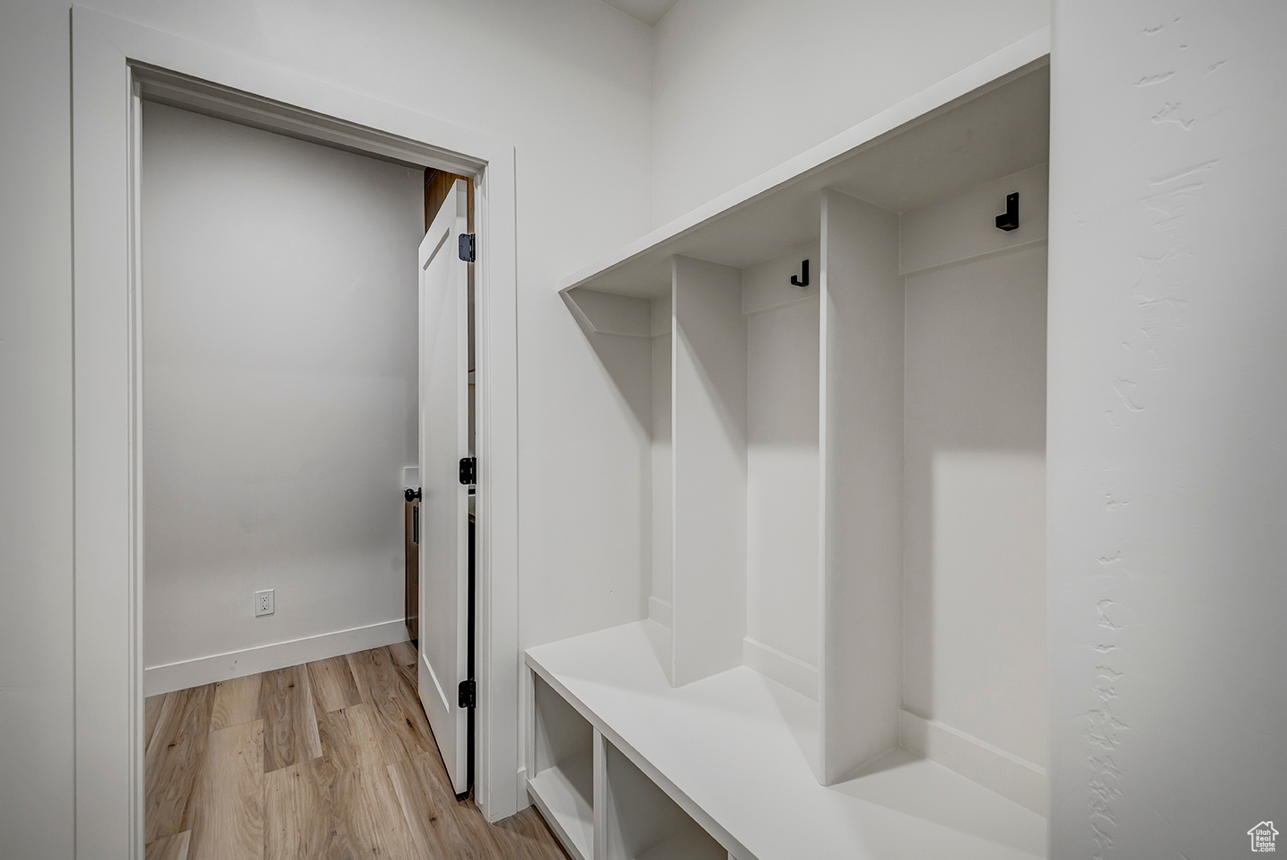 BLACKHAWK - Residential