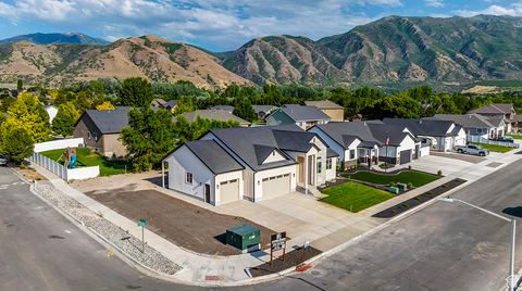 Tiny photo for 1605 S 1100 W, Payson, UT 84651 (MLS # 2119565)