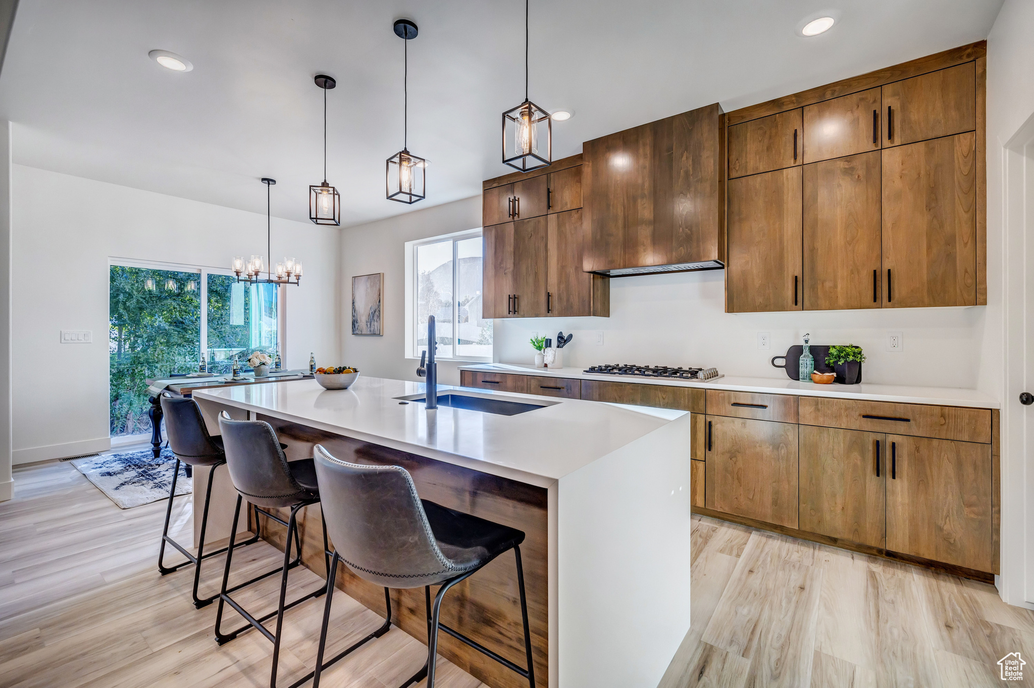 BLACKHAWK - Residential