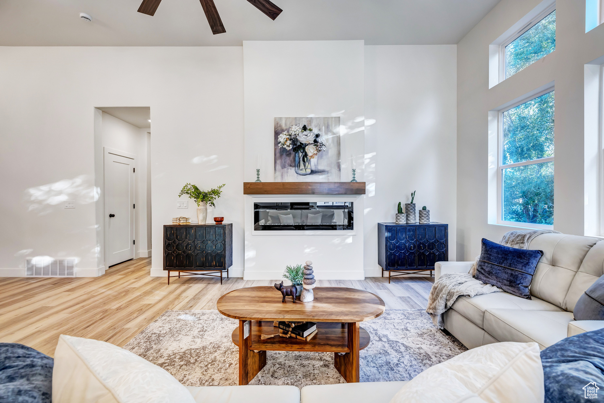 BLACKHAWK - Residential