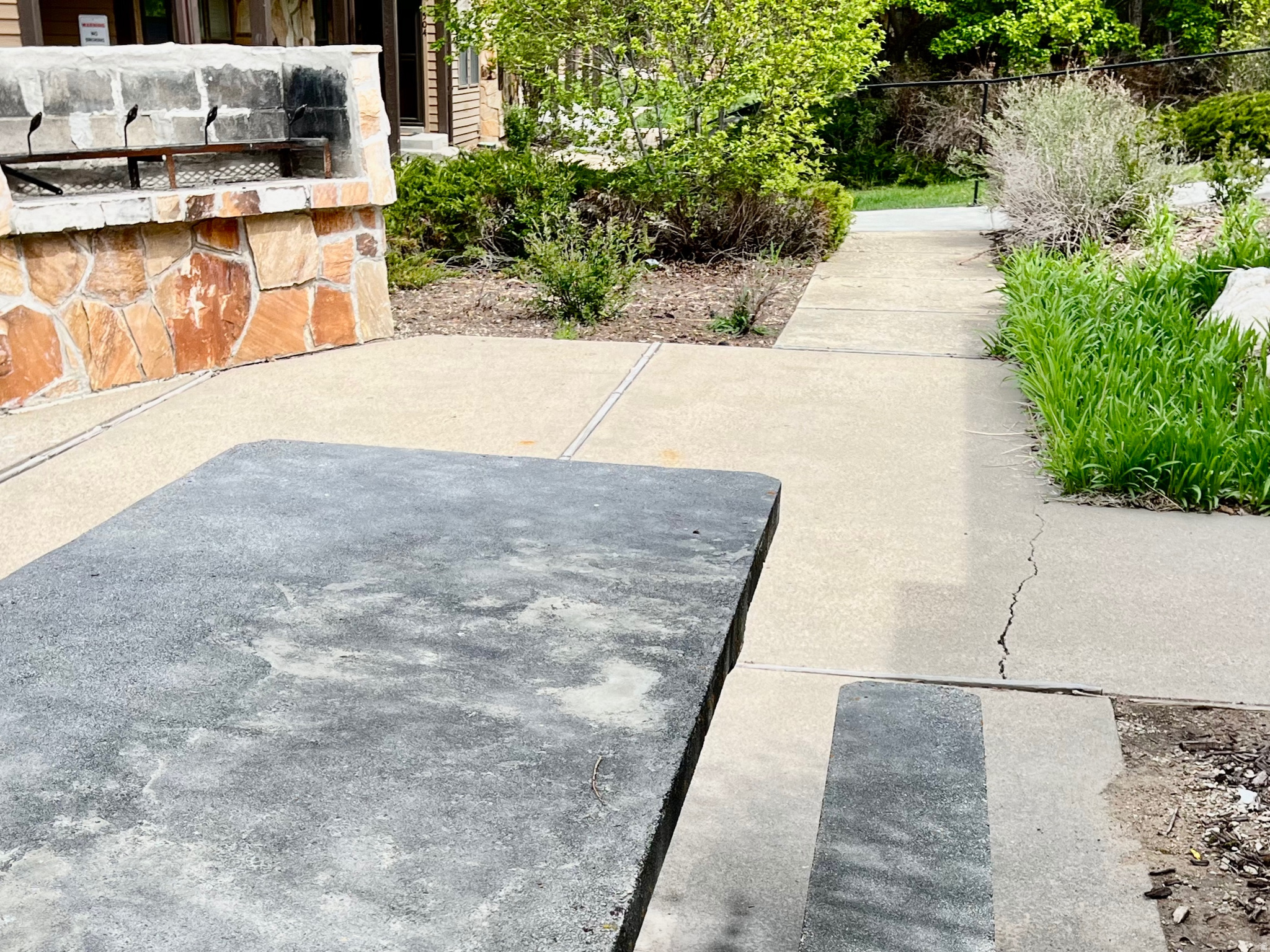 WOLF LODGE - Residential