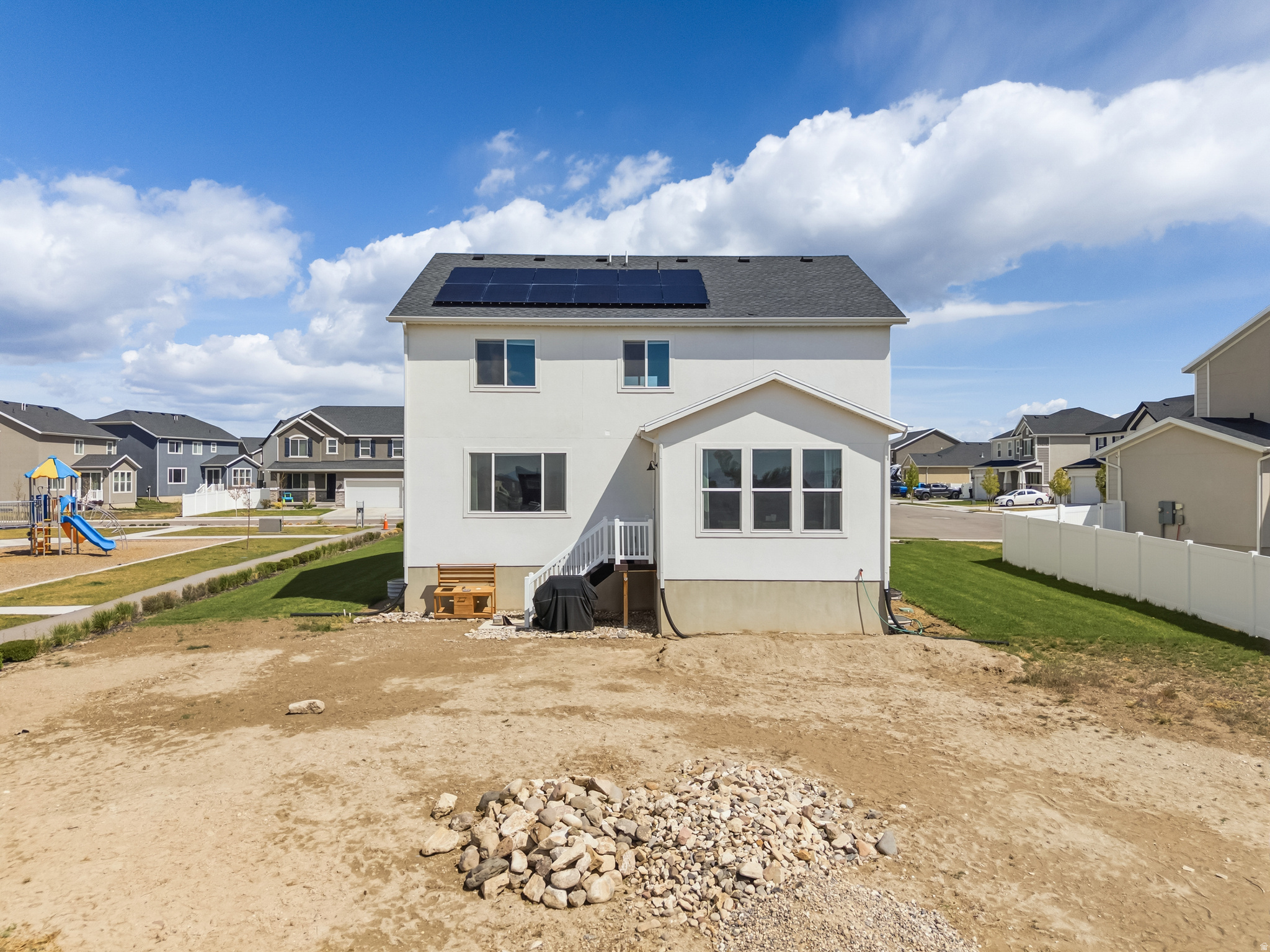 PONY EXPRESS ESTATES - Residential