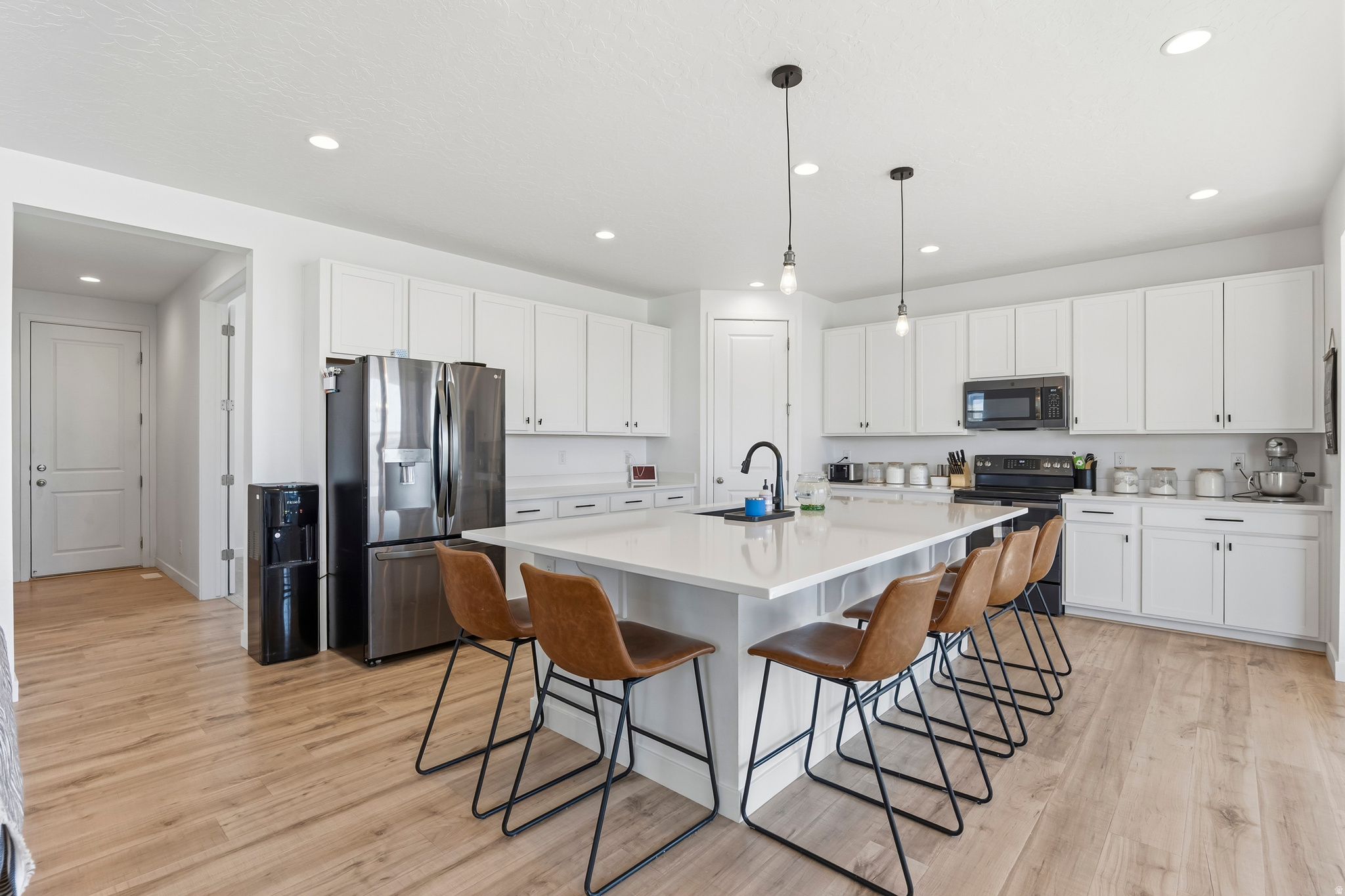 PONY EXPRESS ESTATES - Residential