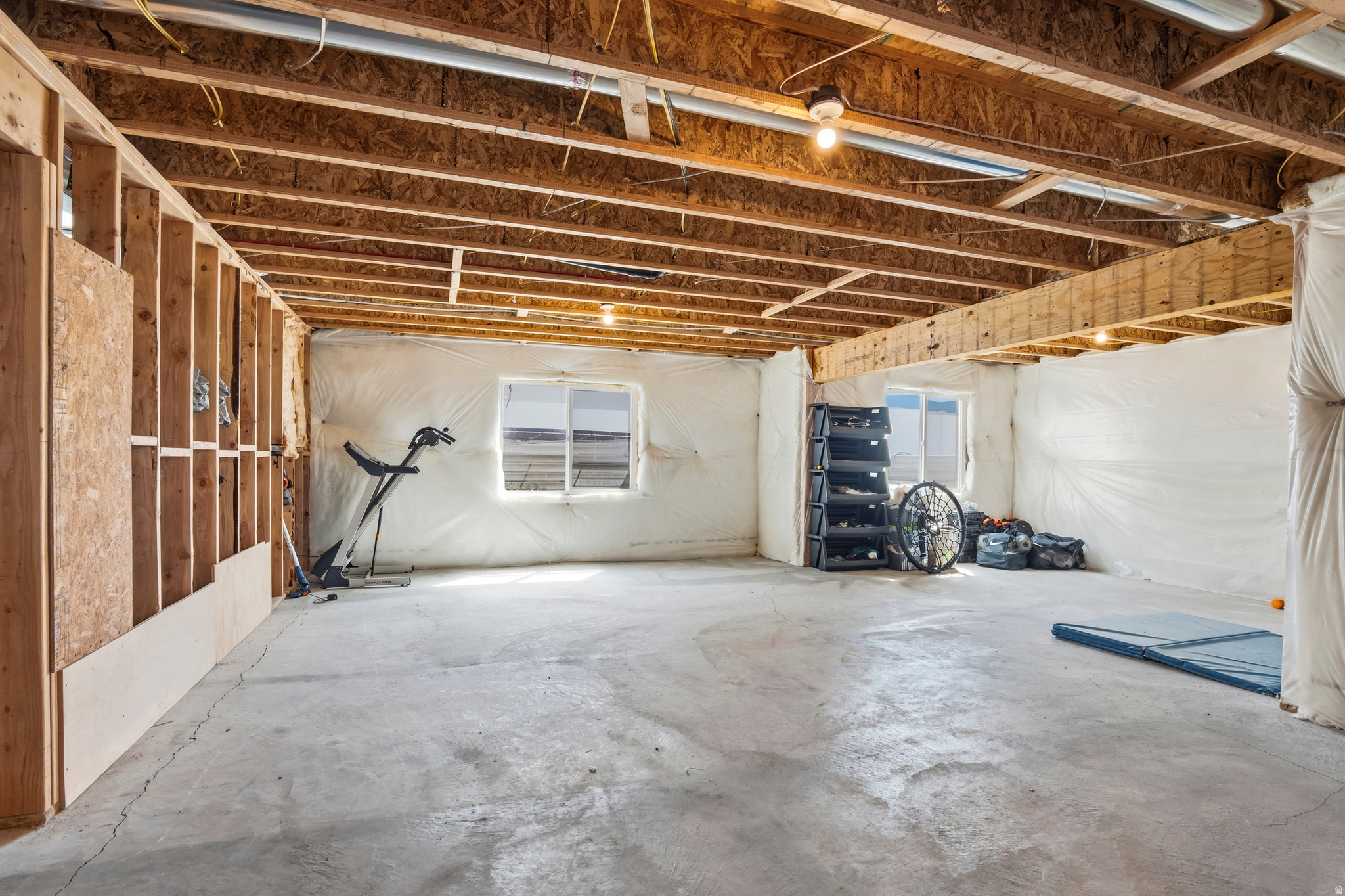 PONY EXPRESS ESTATES - Residential