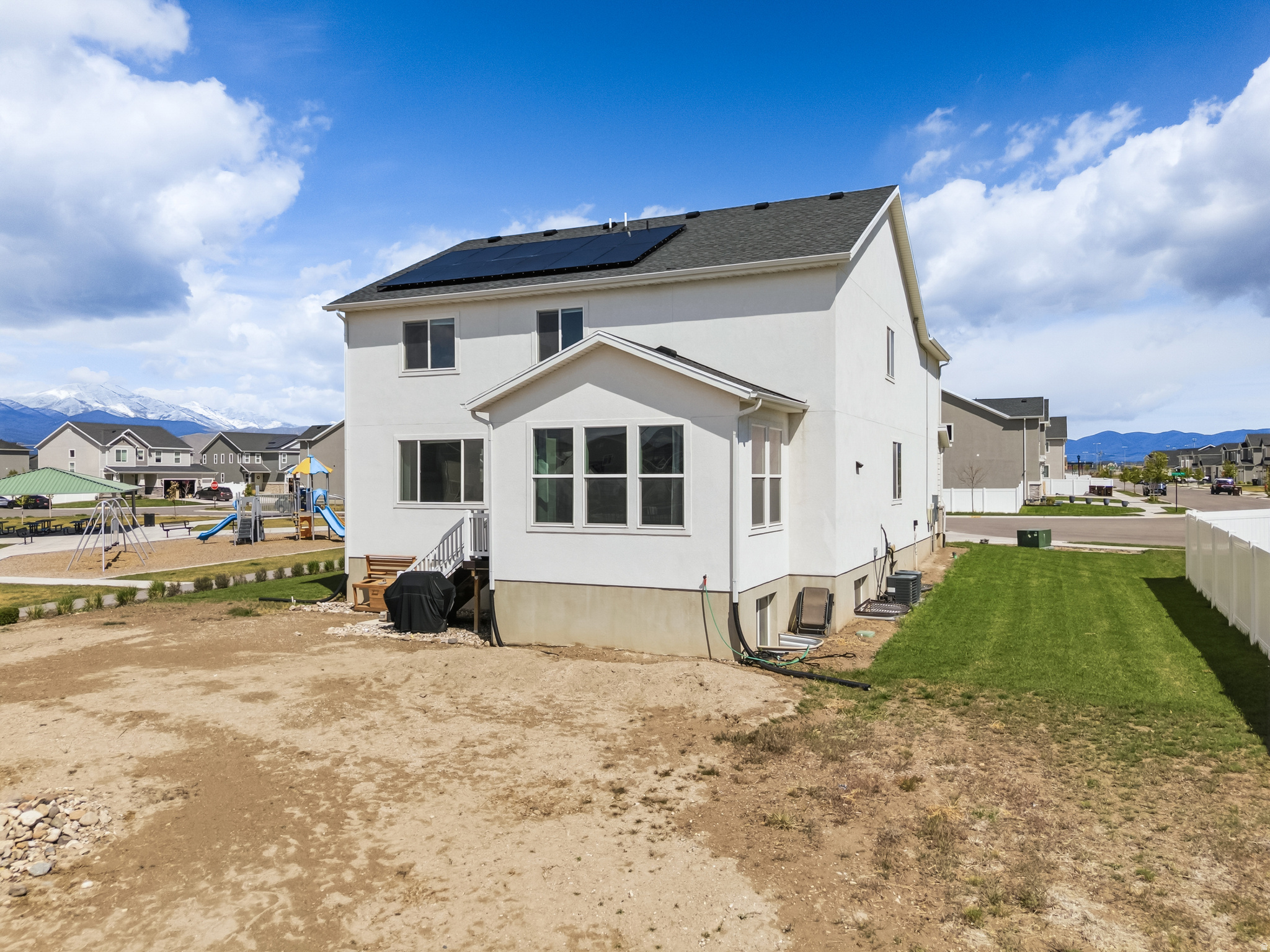 PONY EXPRESS ESTATES - Residential
