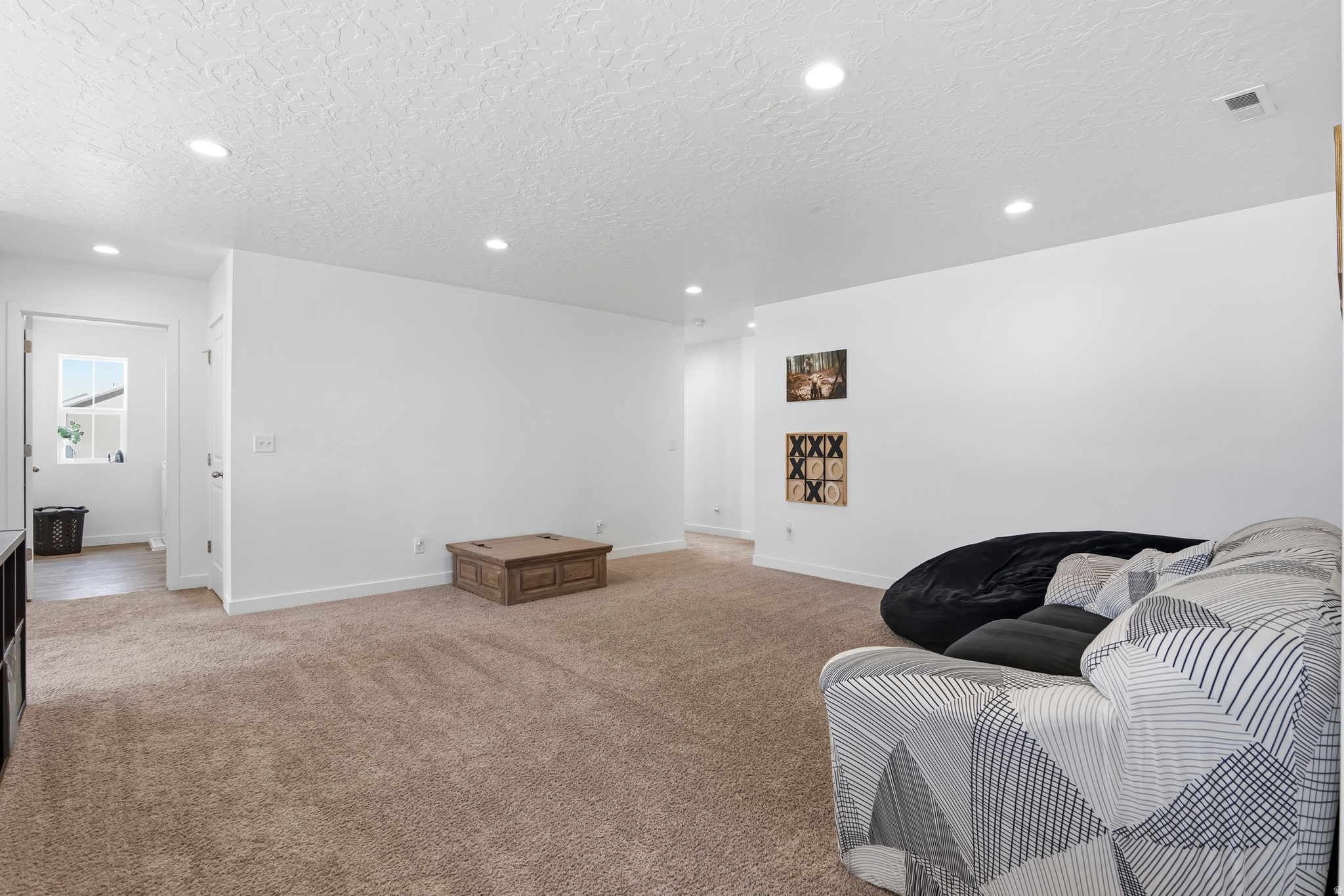 PONY EXPRESS ESTATES - Residential
