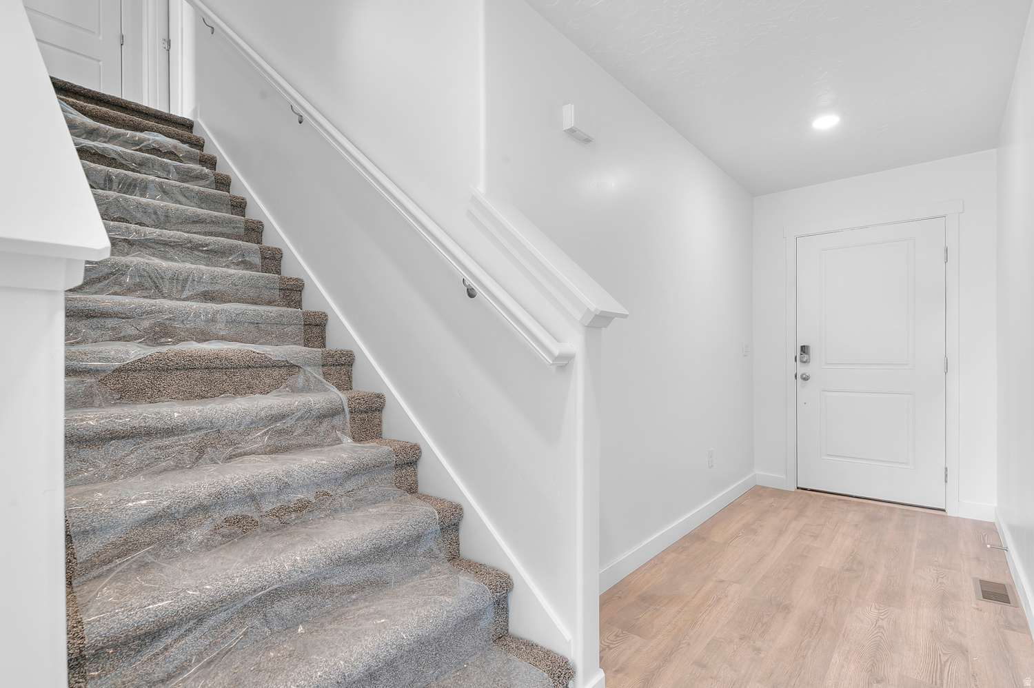 INVERNESS BY D.R. HORTON - Residential