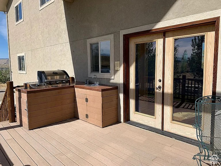 PINNACLE PEAK SUB - Residential
