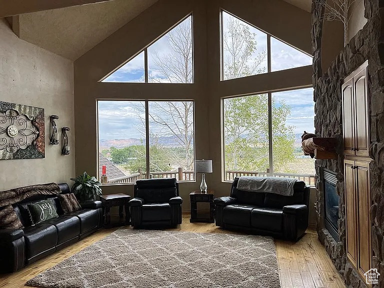 PINNACLE PEAK SUB - Residential