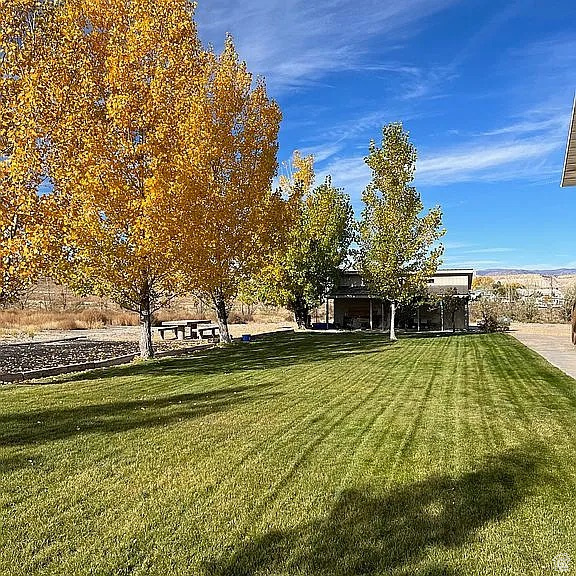 PINNACLE PEAK SUB - Residential