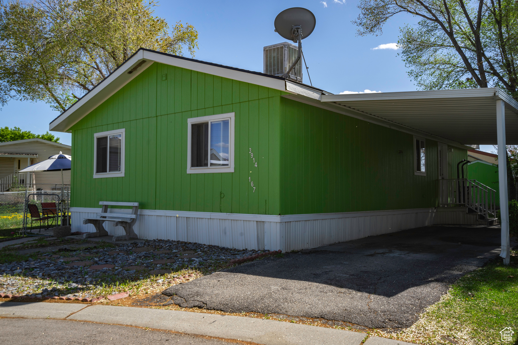 MEADOWBROOK - Residential