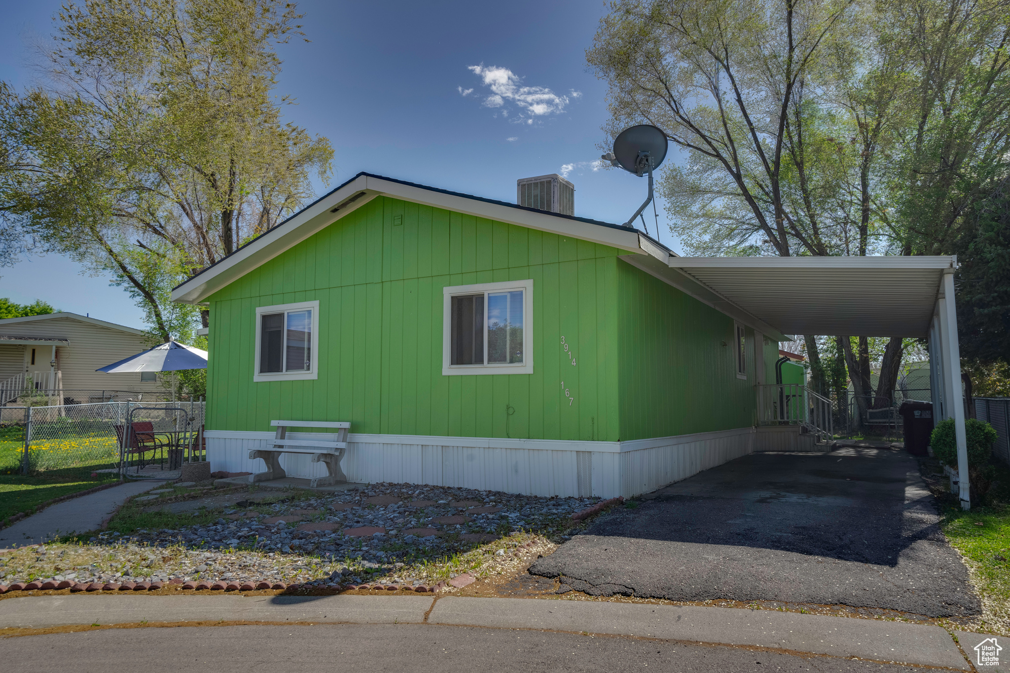 MEADOWBROOK - Residential
