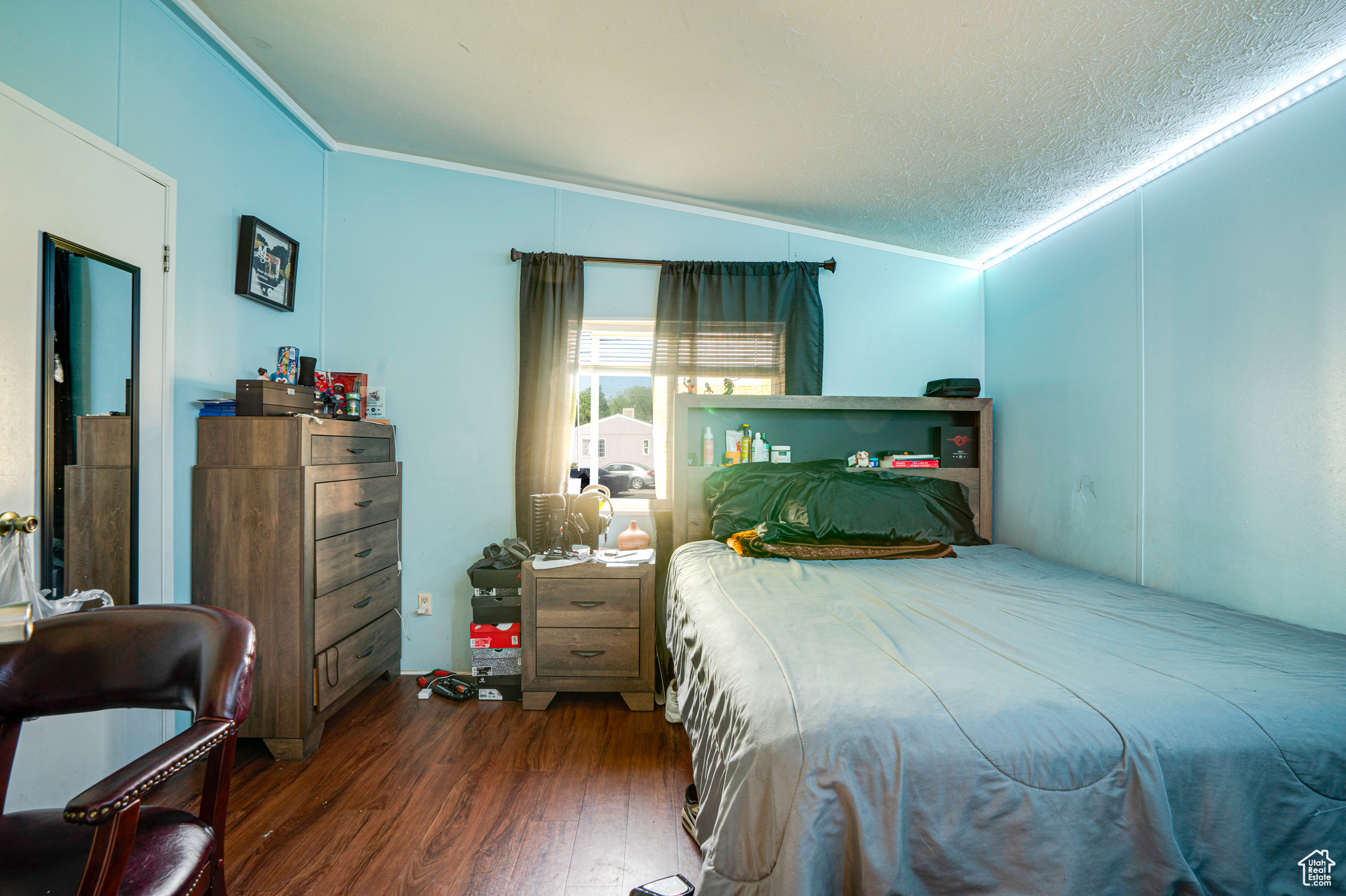 MEADOWBROOK - Residential