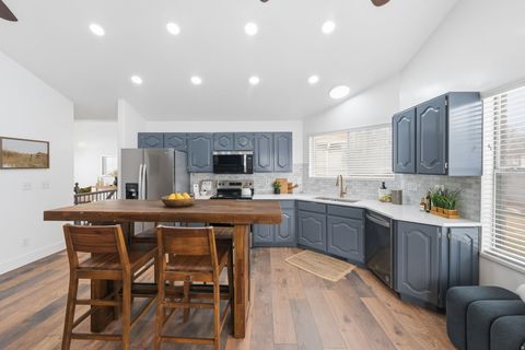 Tiny photo for 991 E MEREWOOD CT, Sandy, UT 84094 (MLS # 2133507)