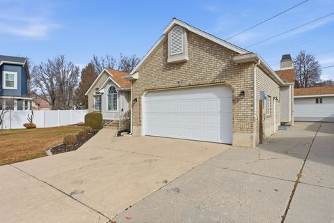 Tiny photo for 991 E MEREWOOD CT, Sandy, UT 84094 (MLS # 2133507)