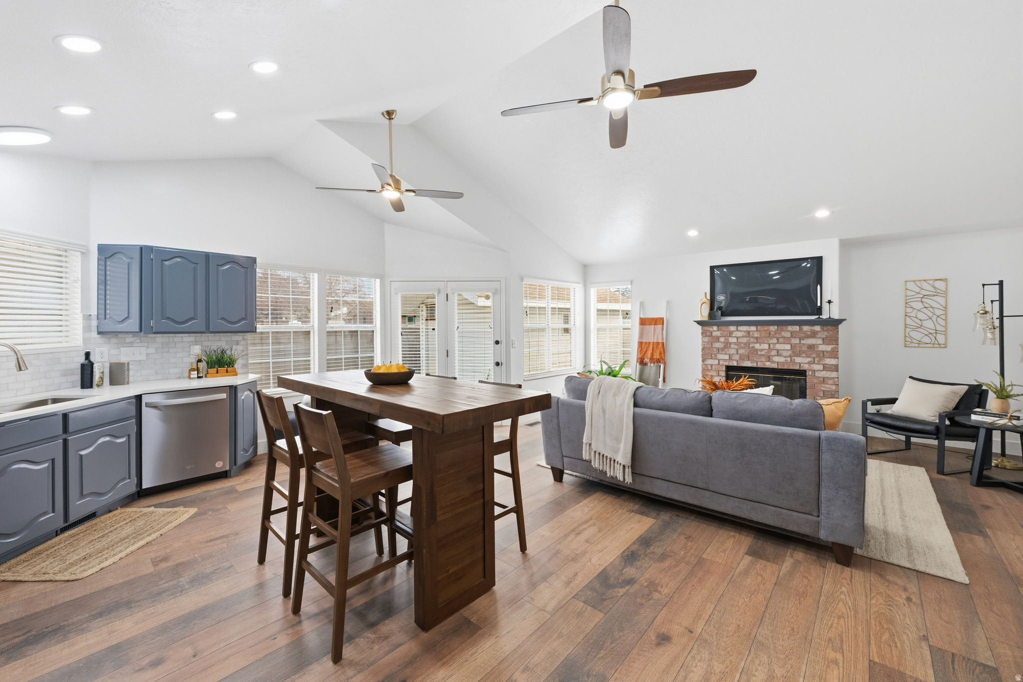 MEREWOOD - Residential