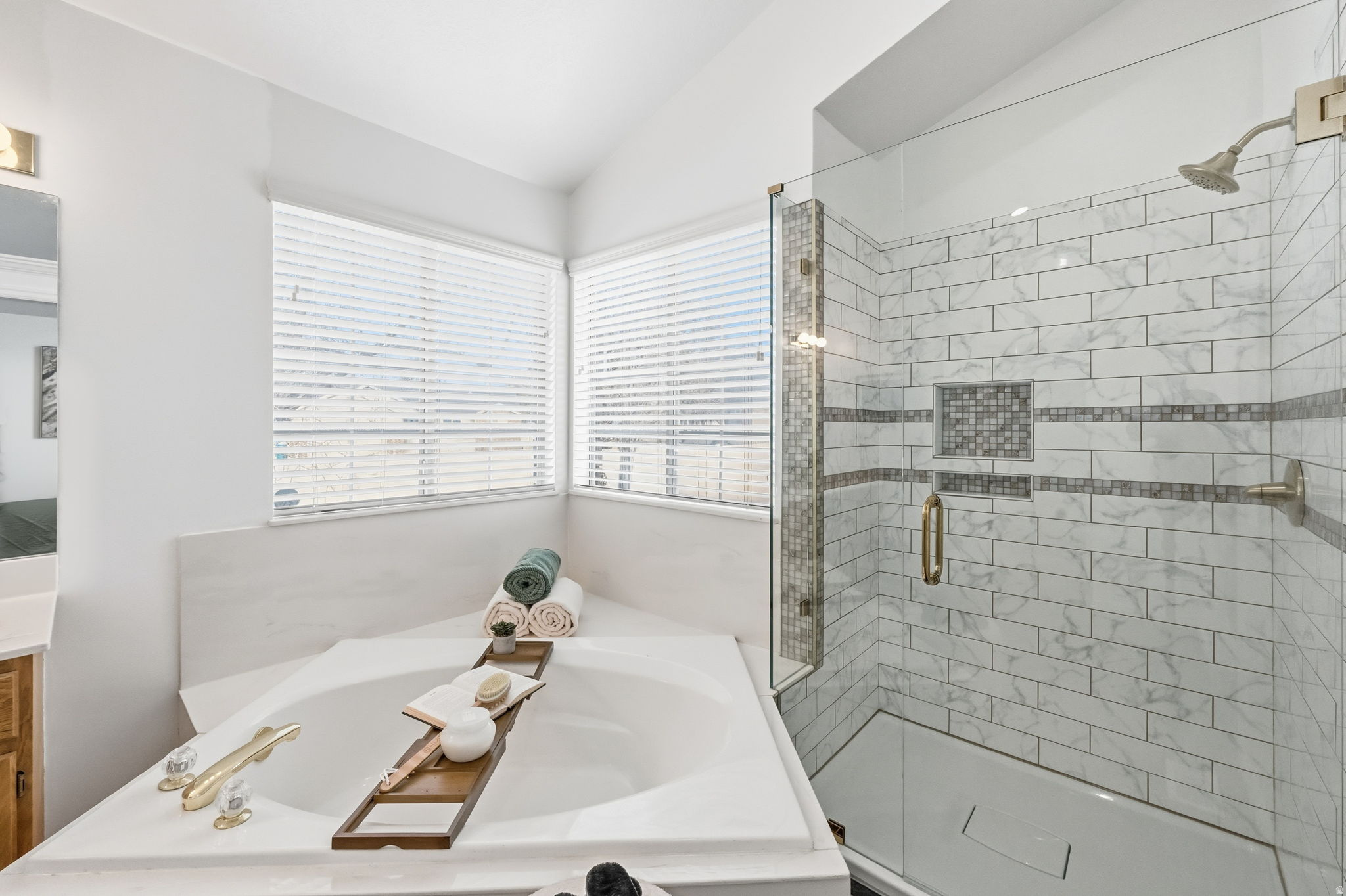 MEREWOOD - Residential