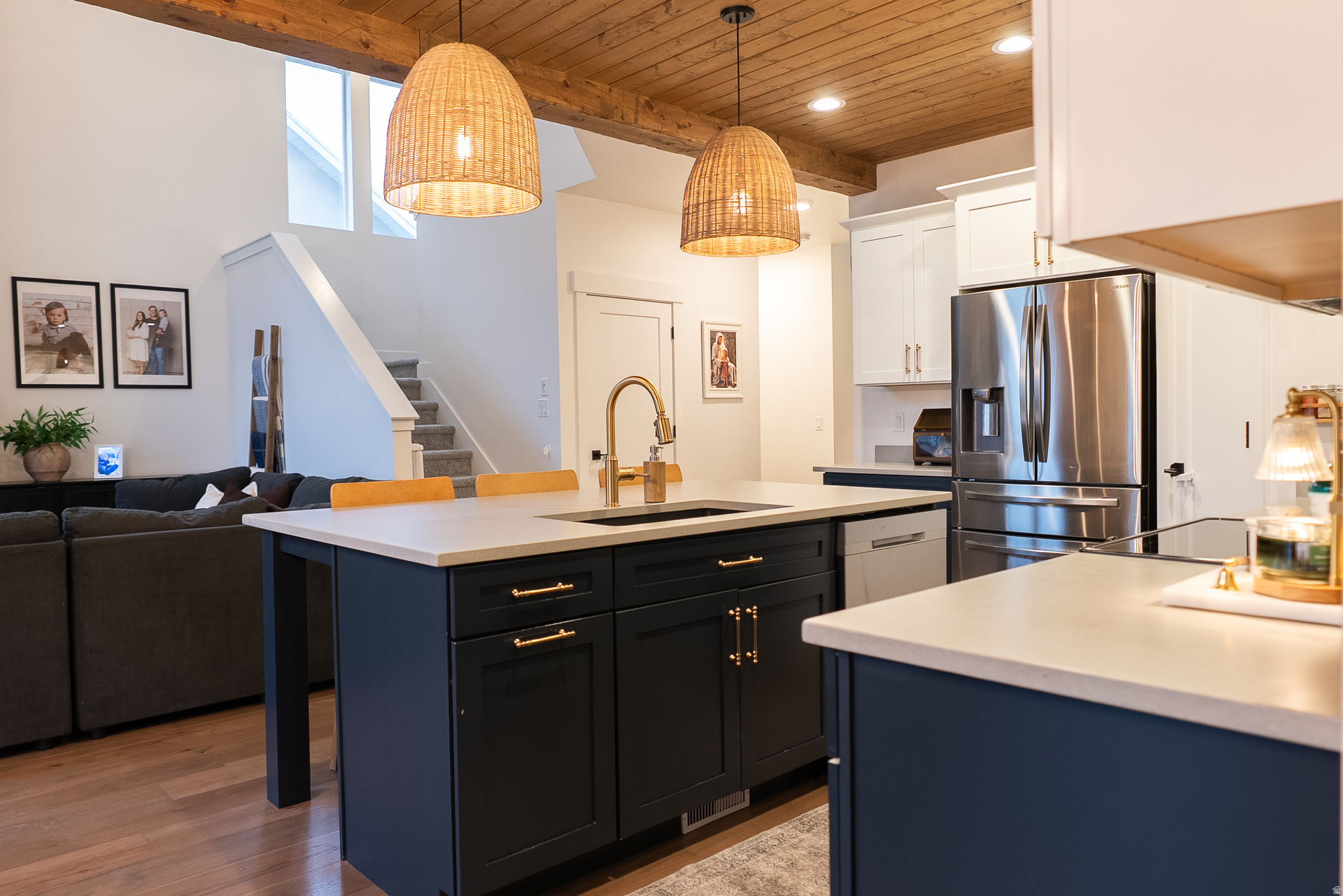 QUAILHILL - Residential