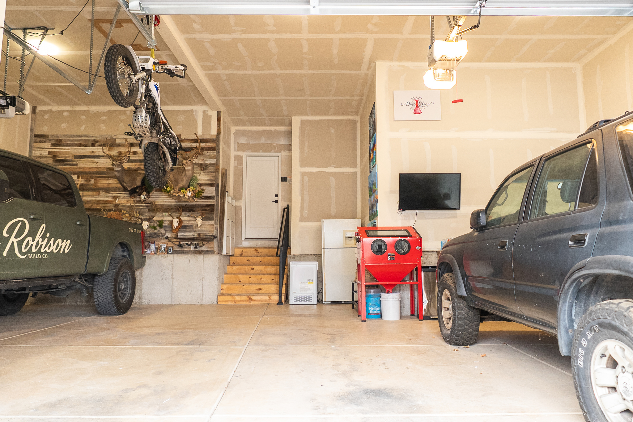 QUAILHILL - Residential