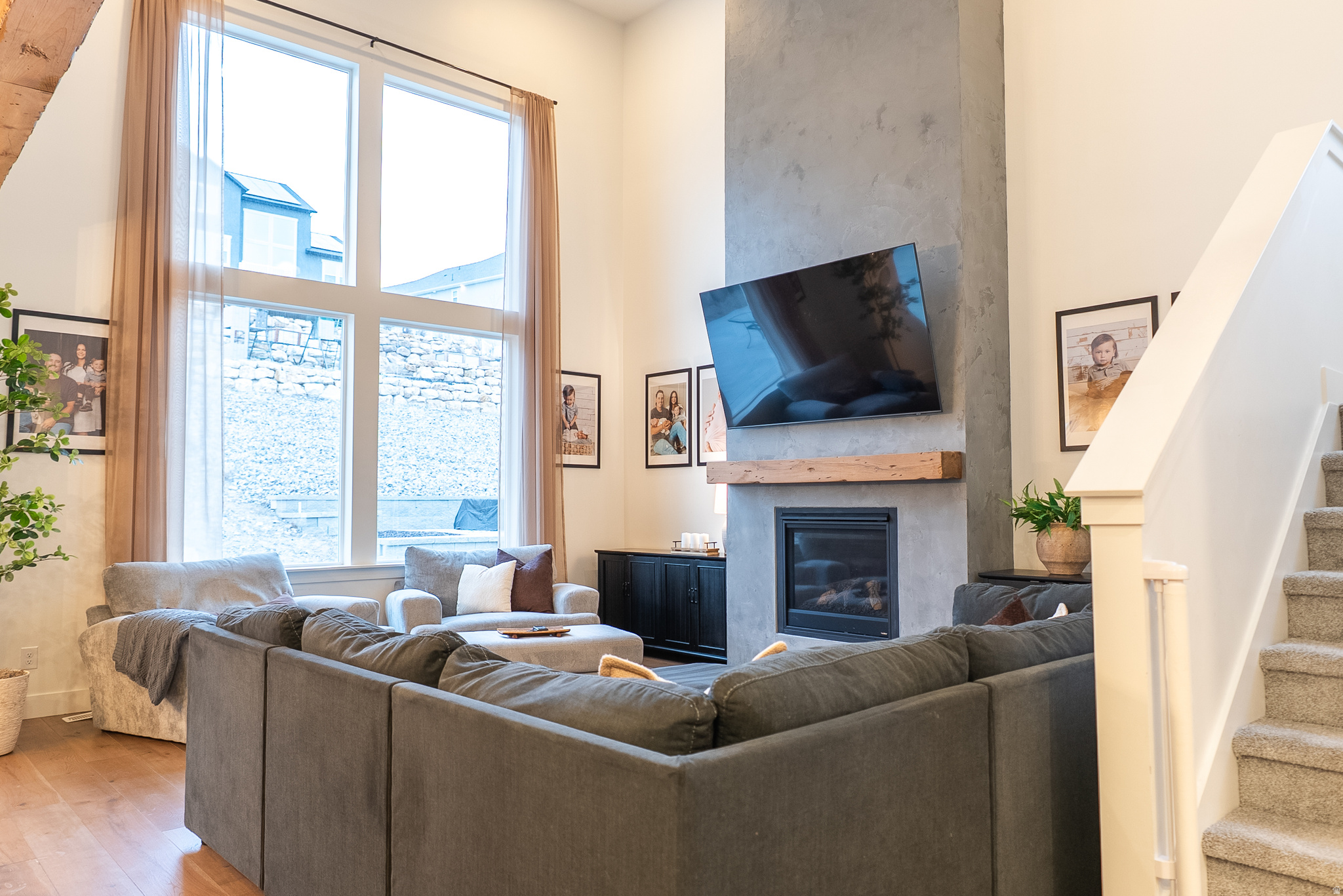 QUAILHILL - Residential