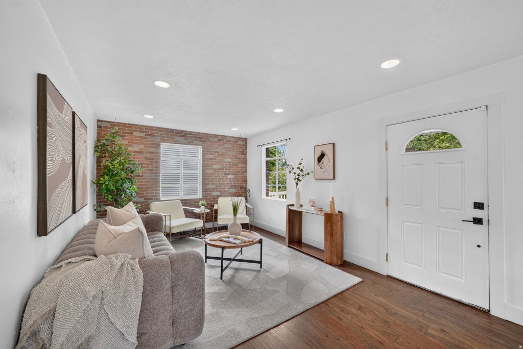 Photo of 1134 E LORRAINE DR S, Salt Lake City, UT 84106 (MLS # 2178830)