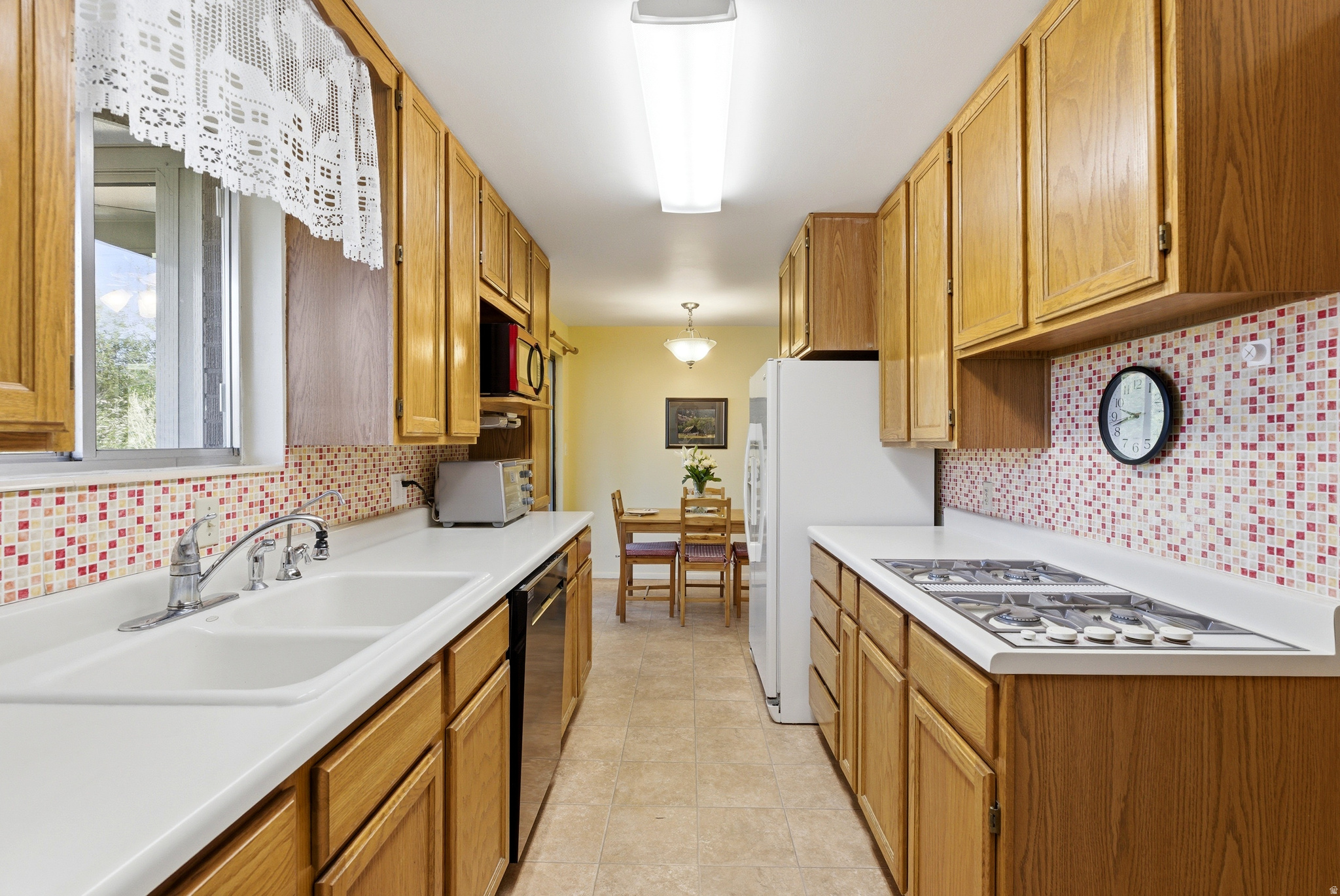 HAPPY HOMES - Residential
