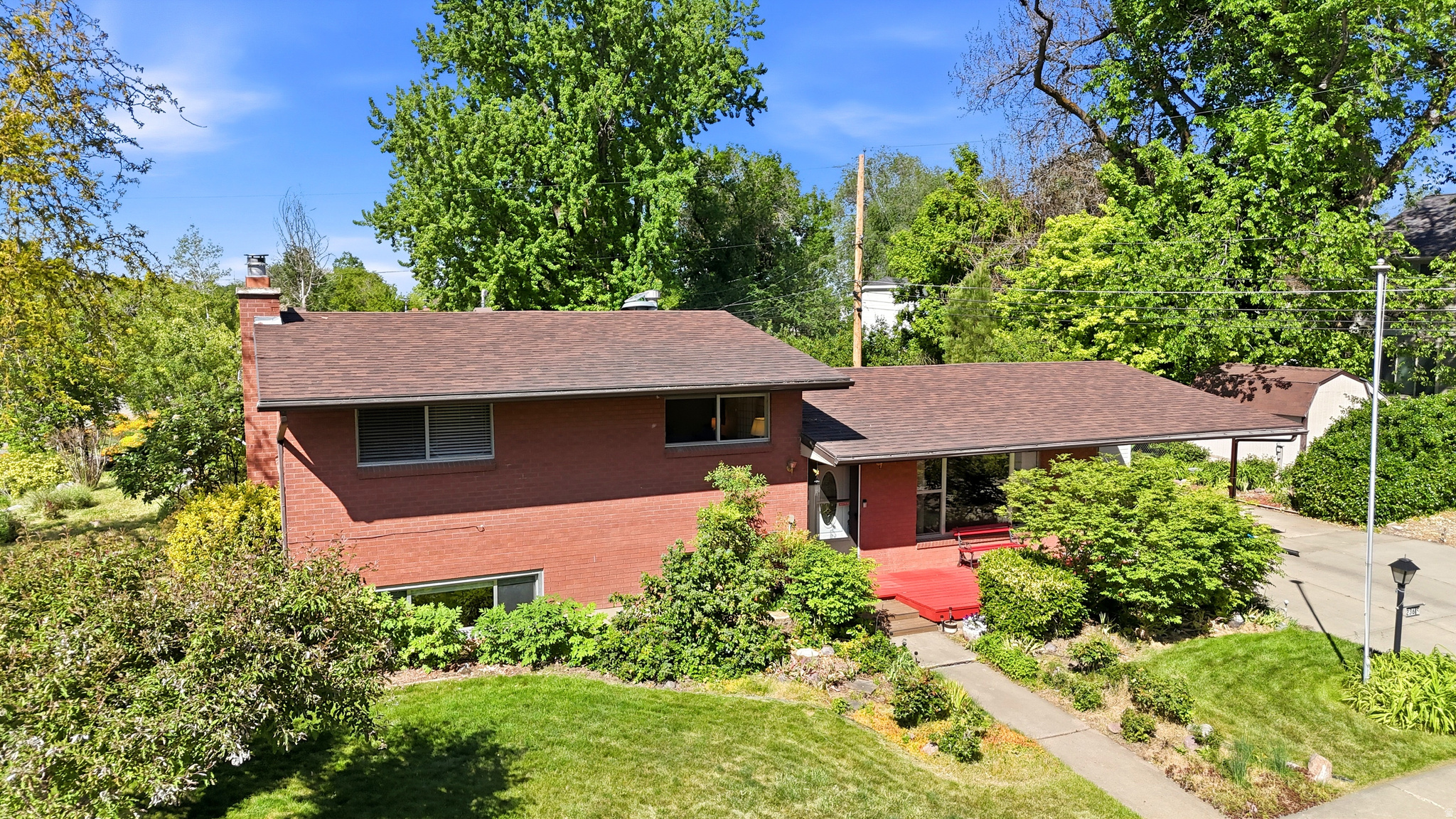 HAPPY HOMES - Residential