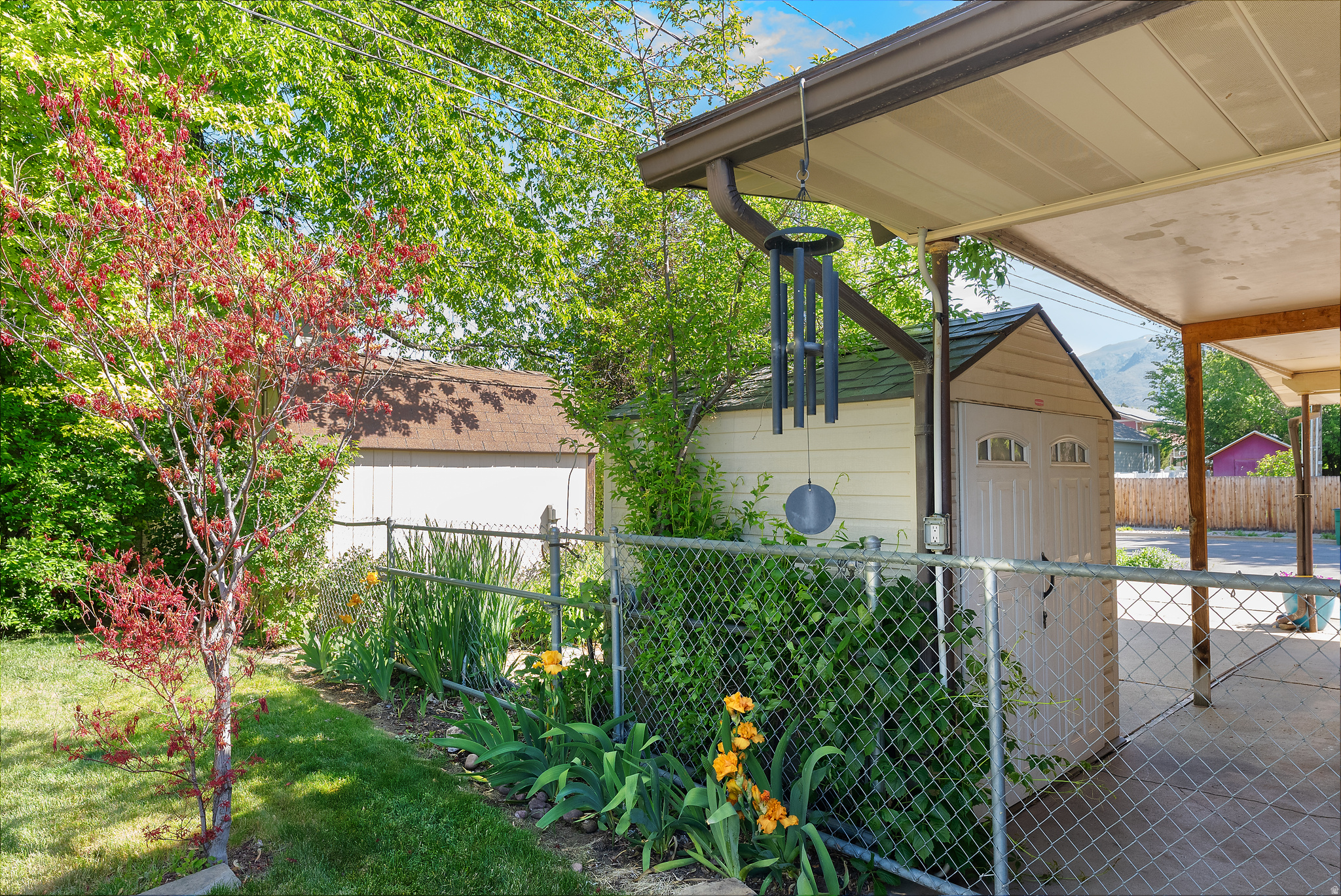 HAPPY HOMES - Residential
