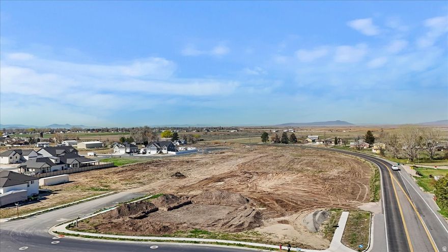 11 Paper Lots For Sale in Hooper - Green's Landing Phase 2. Give me a call for more details.