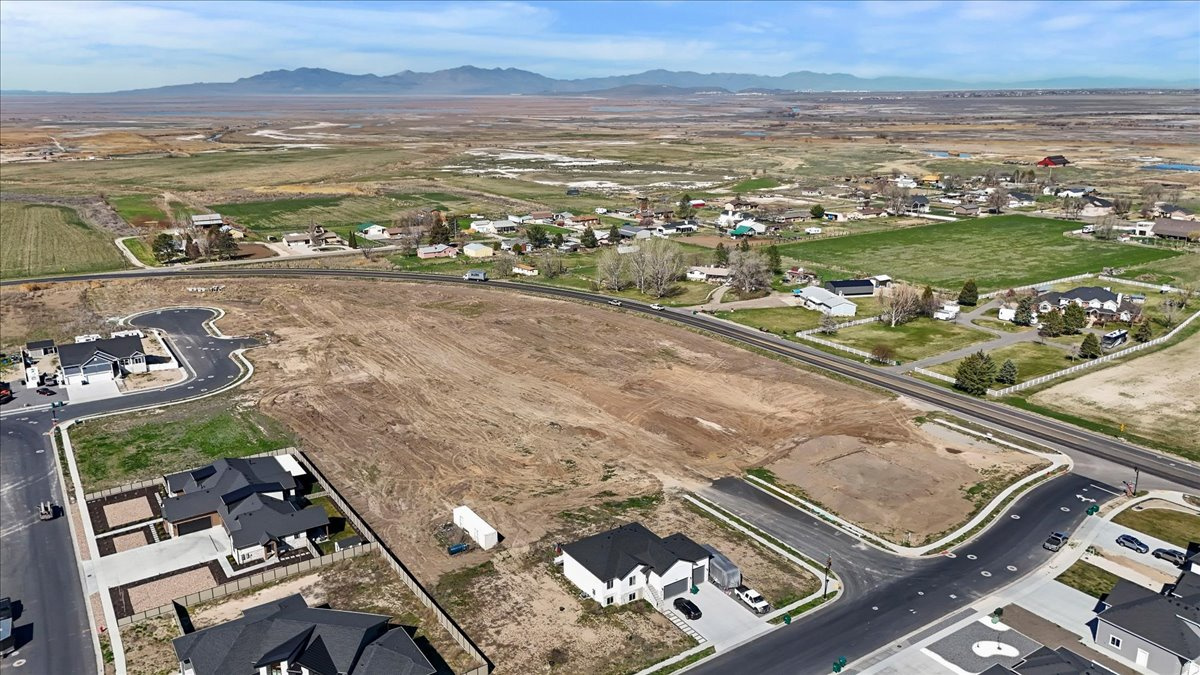 GREEN'S LANDING PHASE 2 - Land