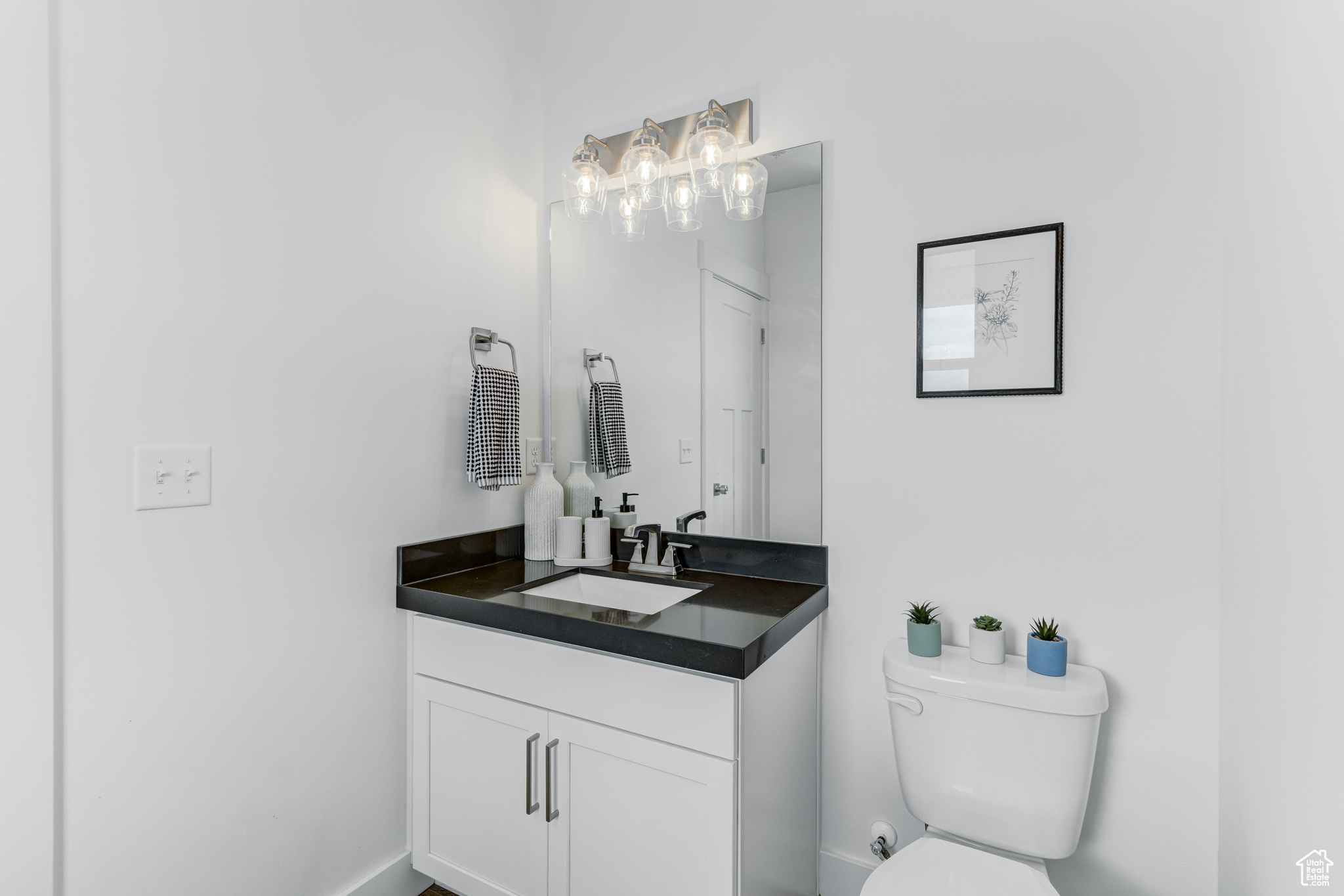 LAKESHORE LANDING - Residential