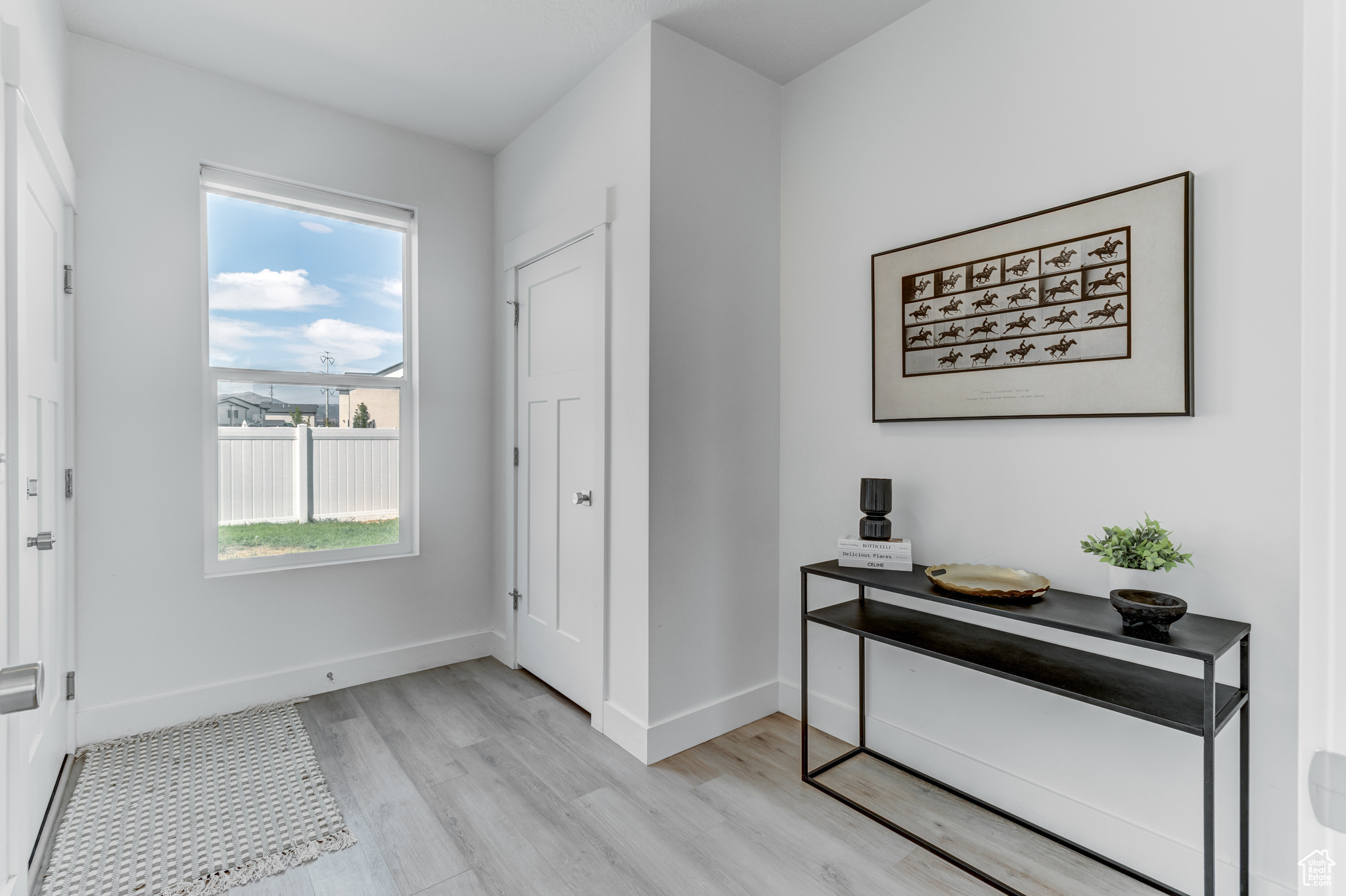 LAKESHORE LANDING - Residential