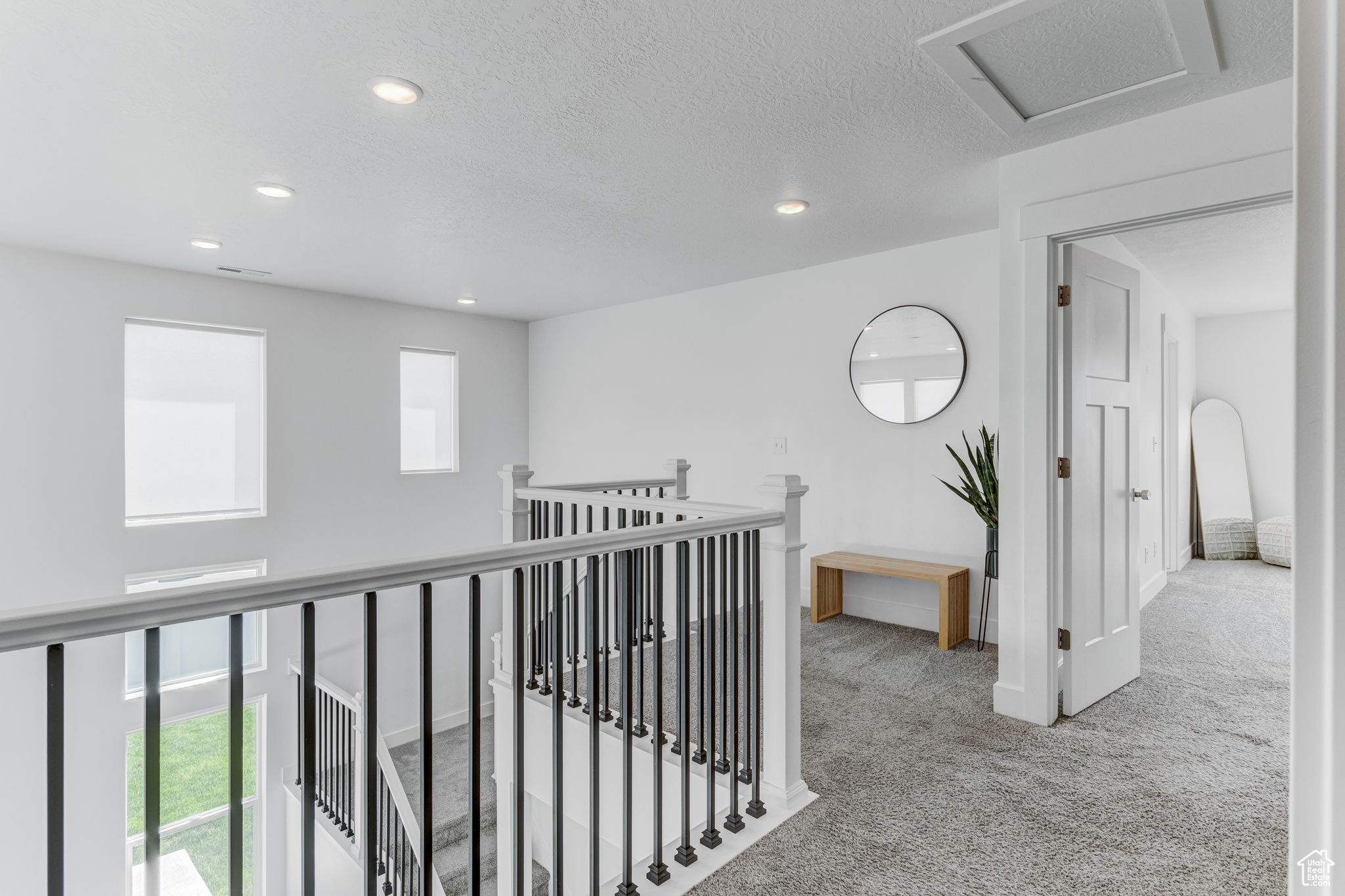 LAKESHORE LANDING - Residential