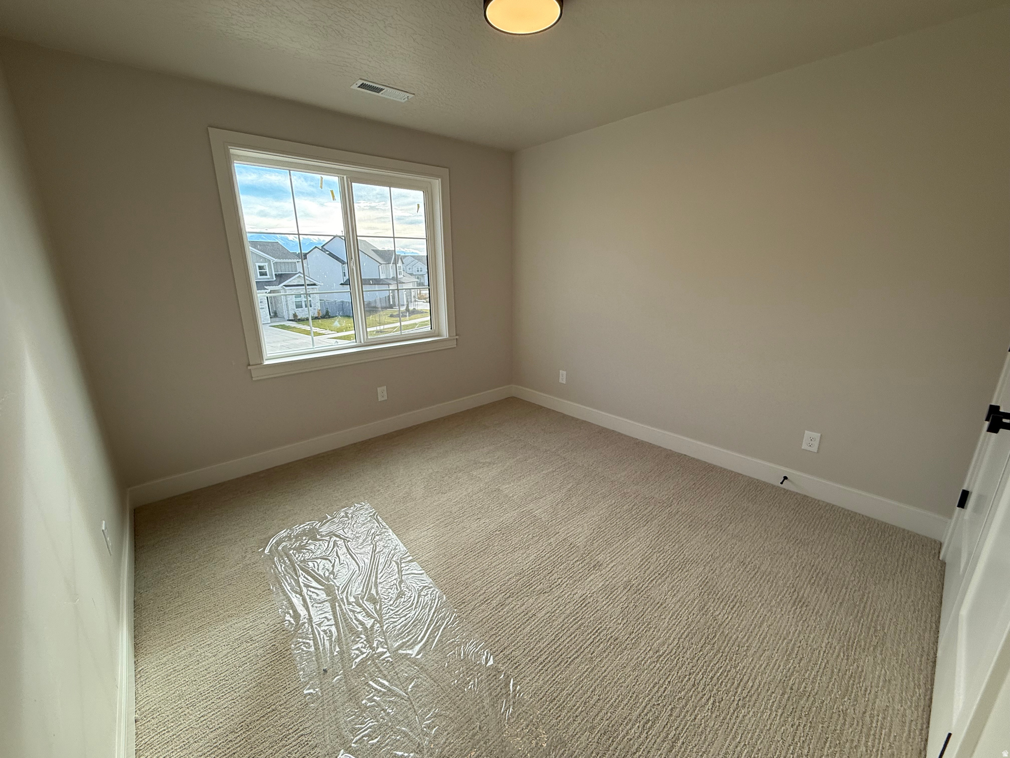 AUTUMN CREST - Residential